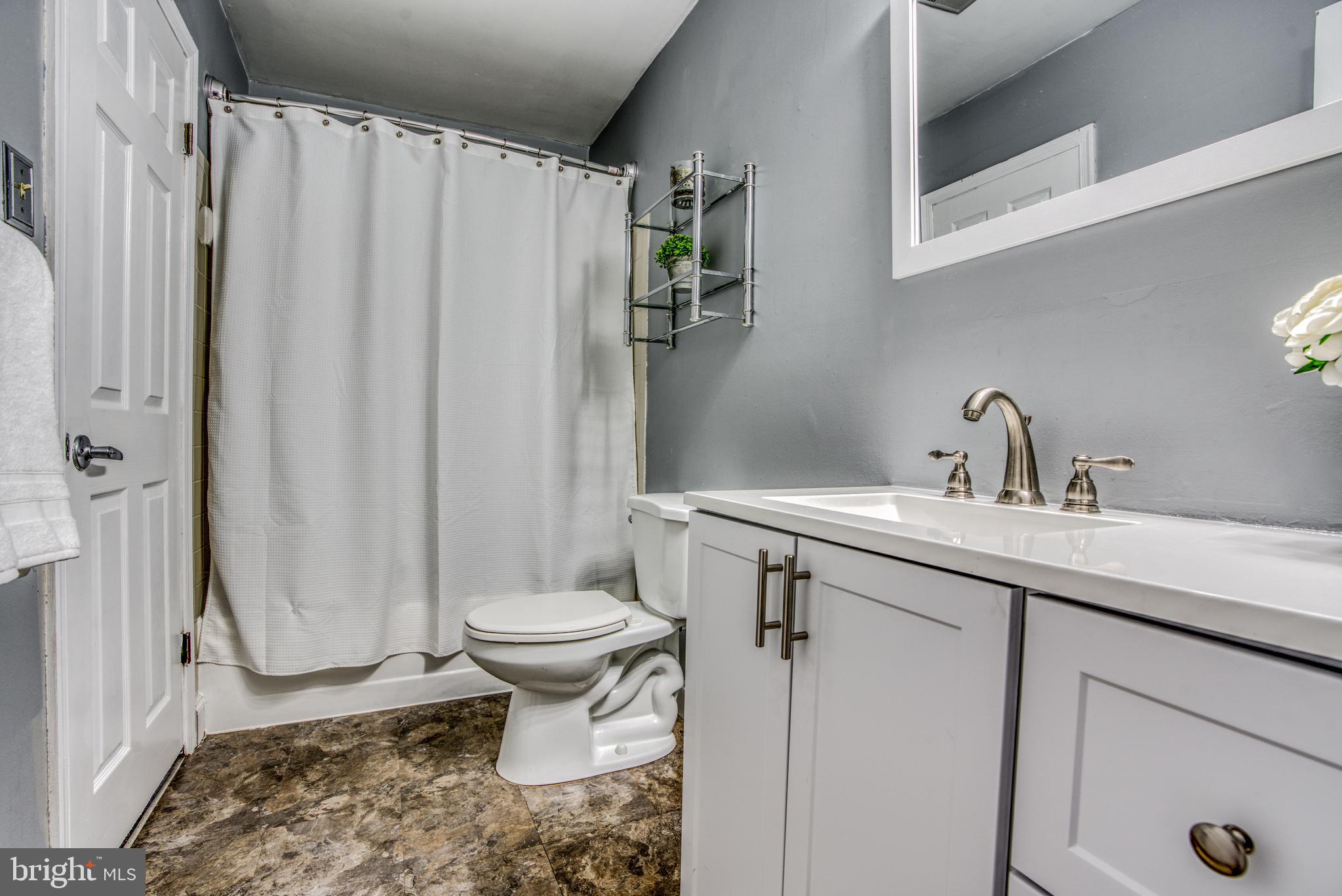 PERRY HALL - Residential