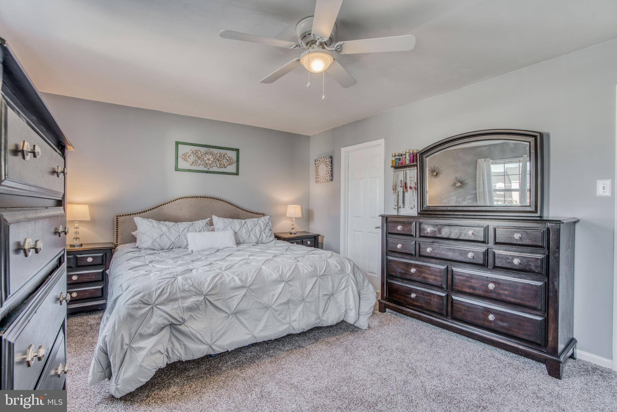 PERRY HALL - Residential