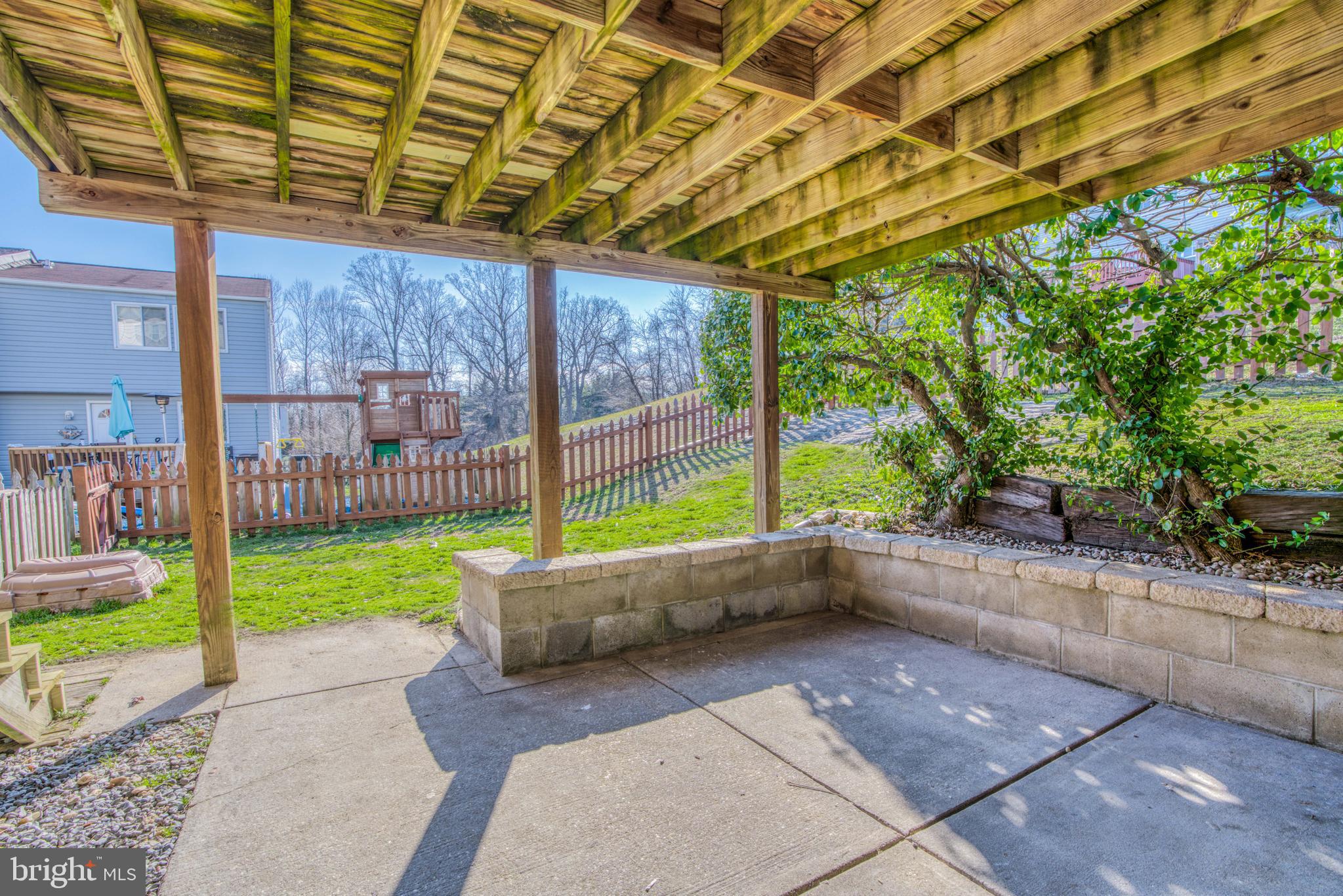 PERRY HALL - Residential