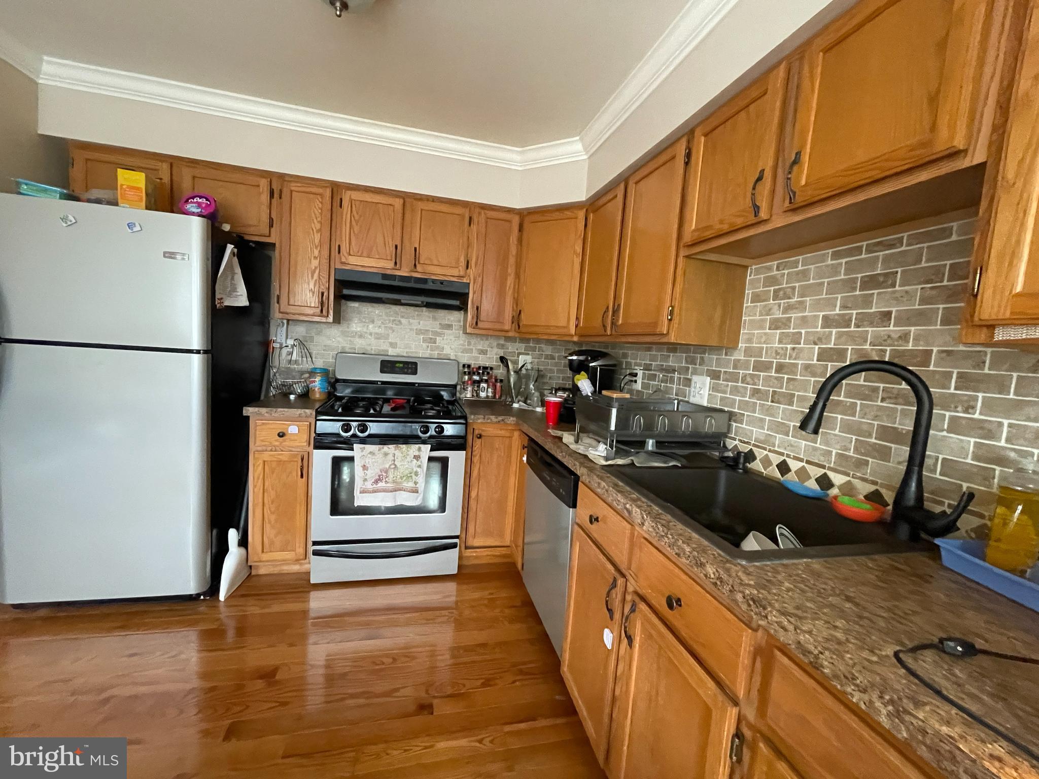 PINE TREE RIDGE - Residential Lease