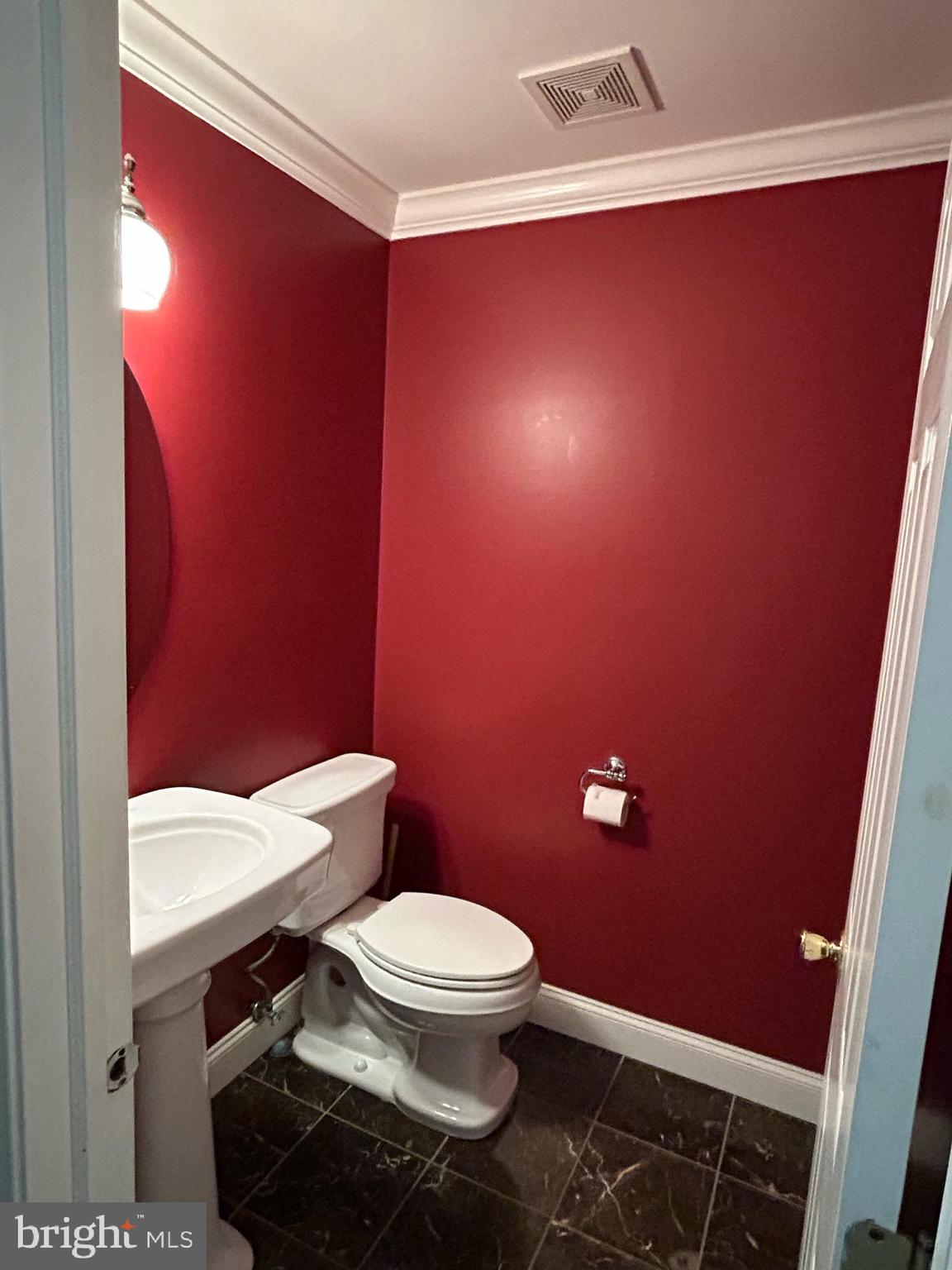 PINE TREE RIDGE - Residential Lease