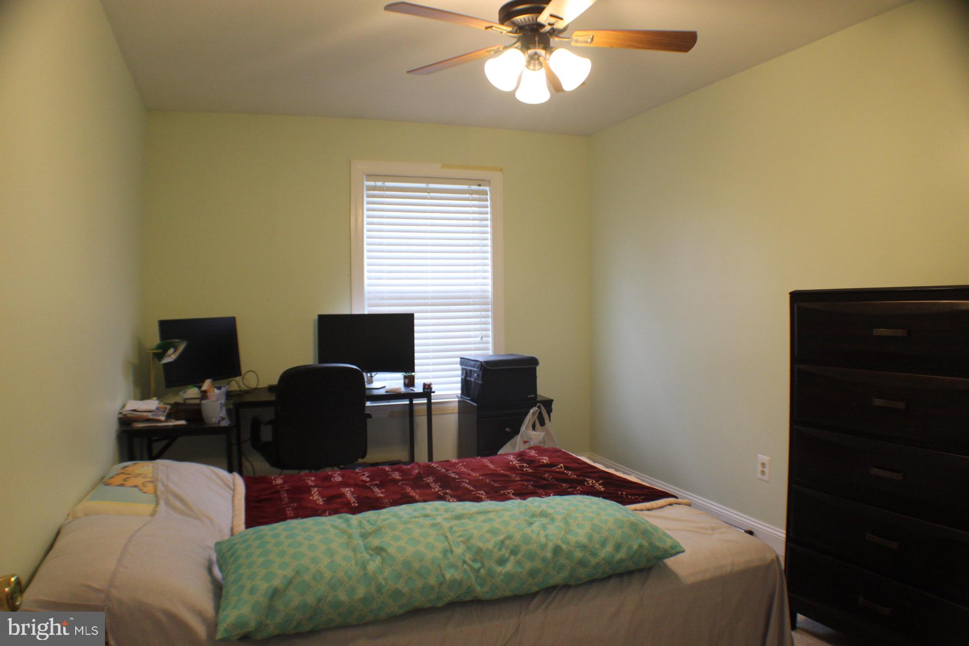 PINE TREE RIDGE - Residential Lease