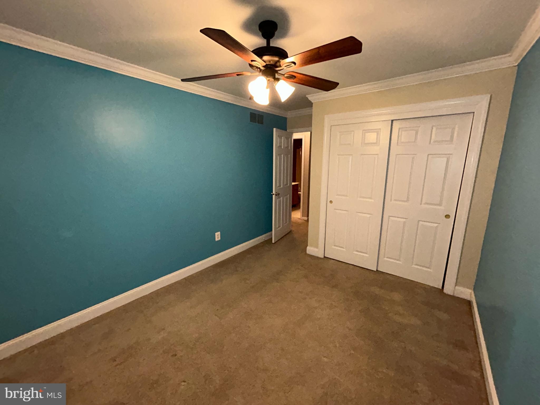 PINE TREE RIDGE - Residential Lease