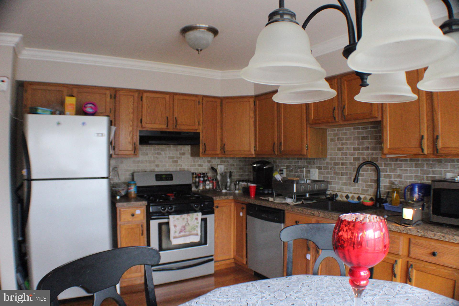 PINE TREE RIDGE - Residential Lease