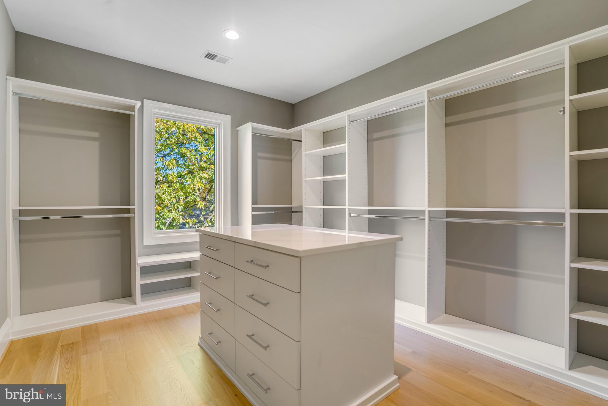 CHERRYDALE - Residential