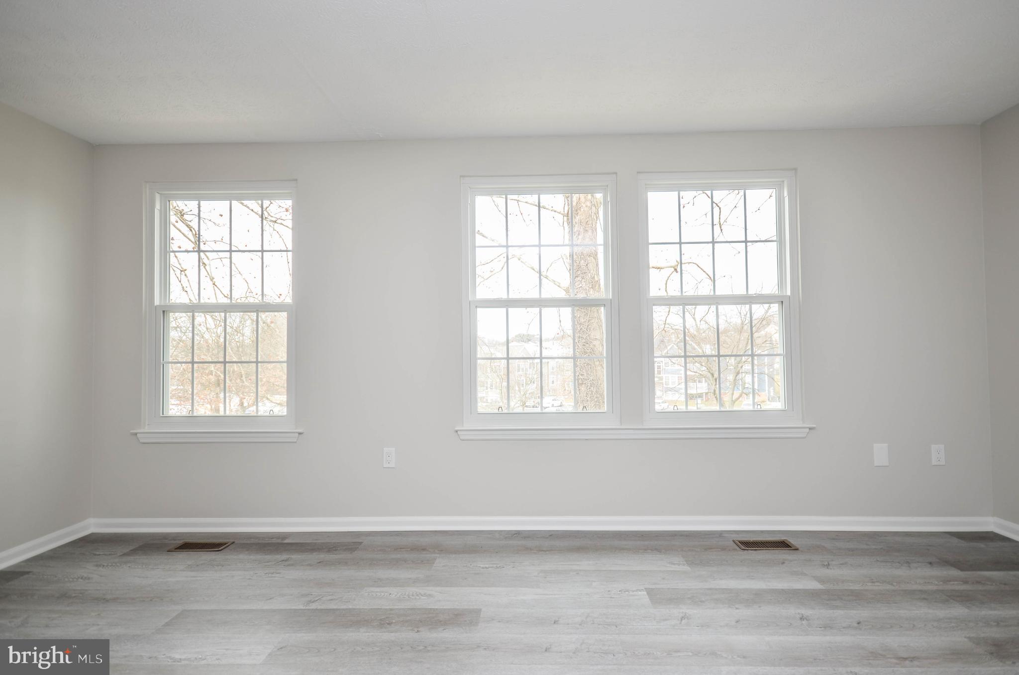 ROCKBURN COMMONS - Residential