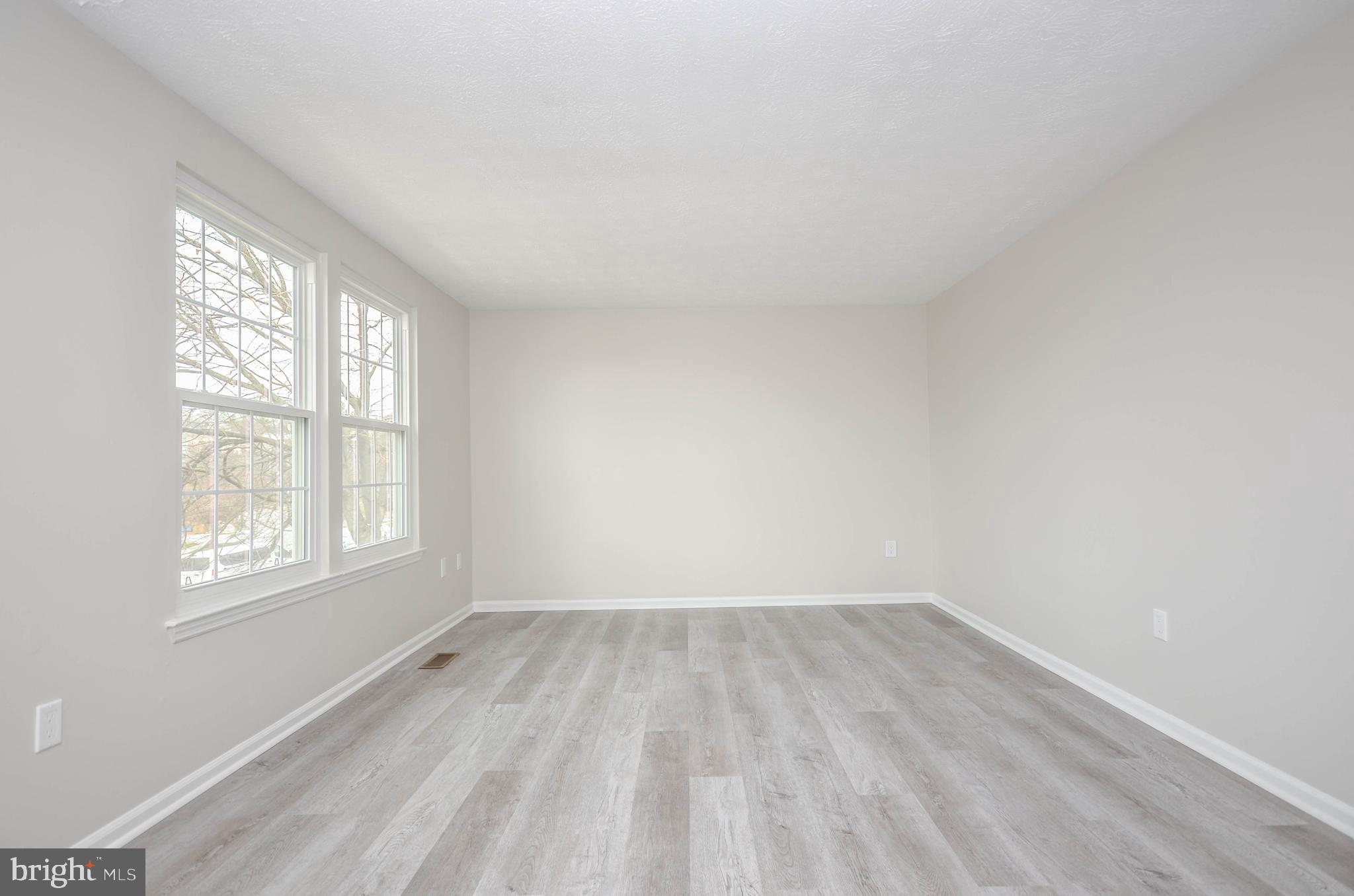 ROCKBURN COMMONS - Residential