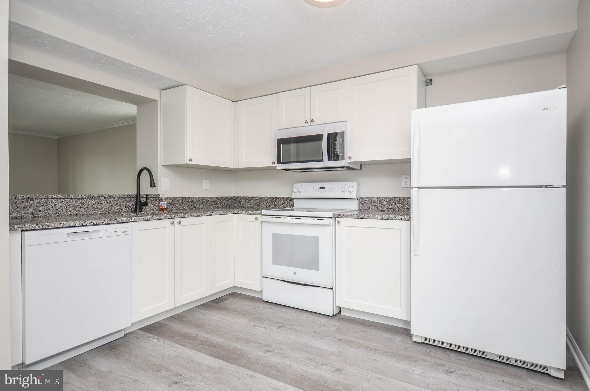 ROCKBURN COMMONS - Residential