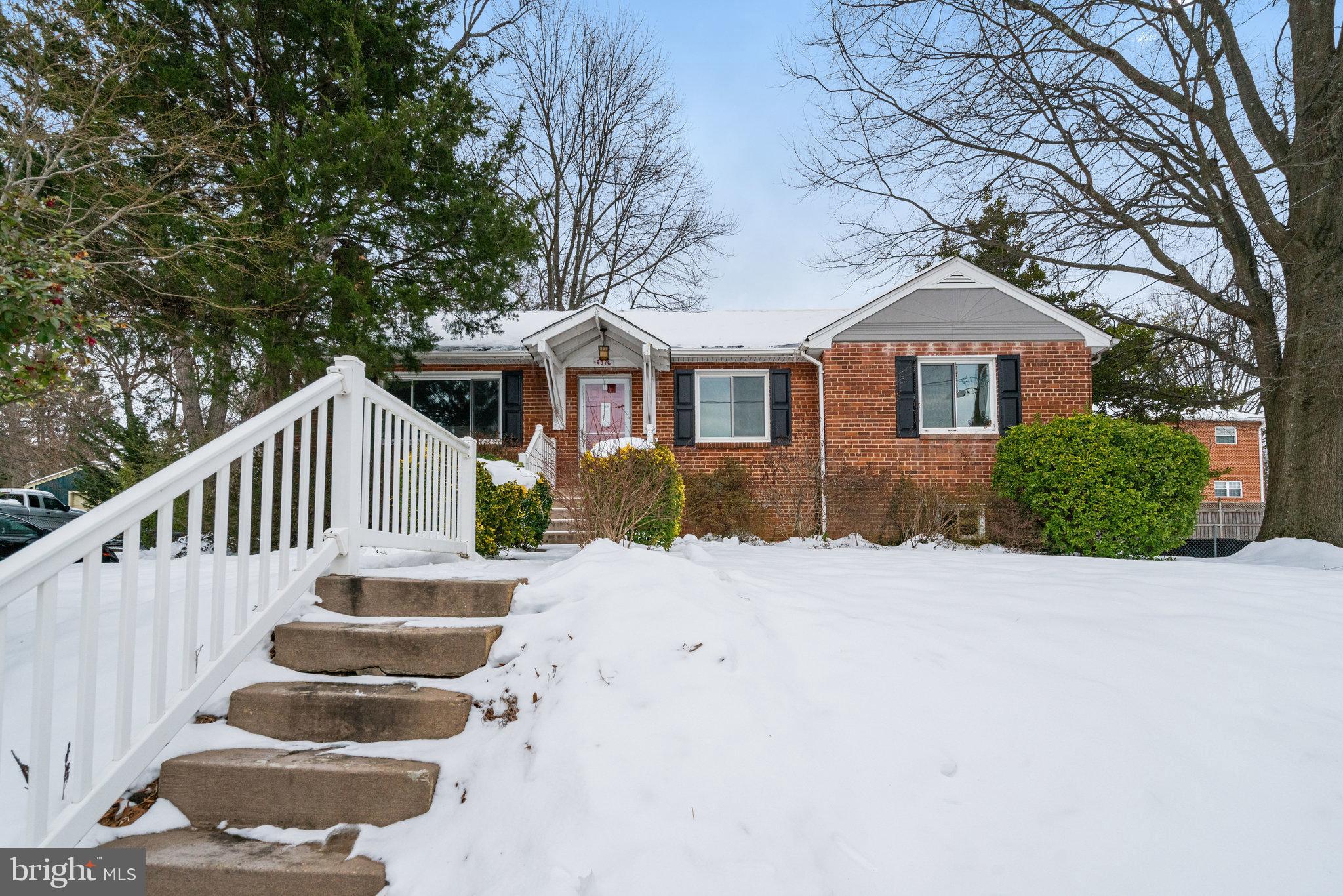 BERKSHIRE OAKWOOD - Residential