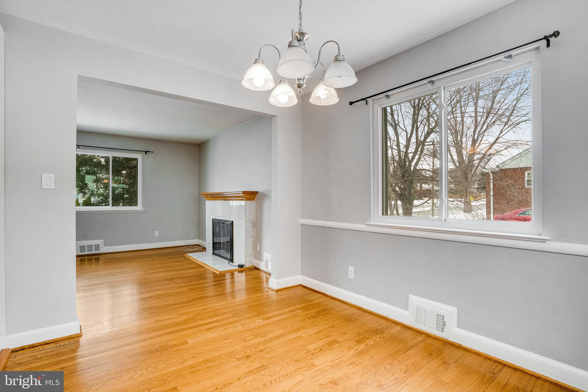 BERKSHIRE OAKWOOD - Residential