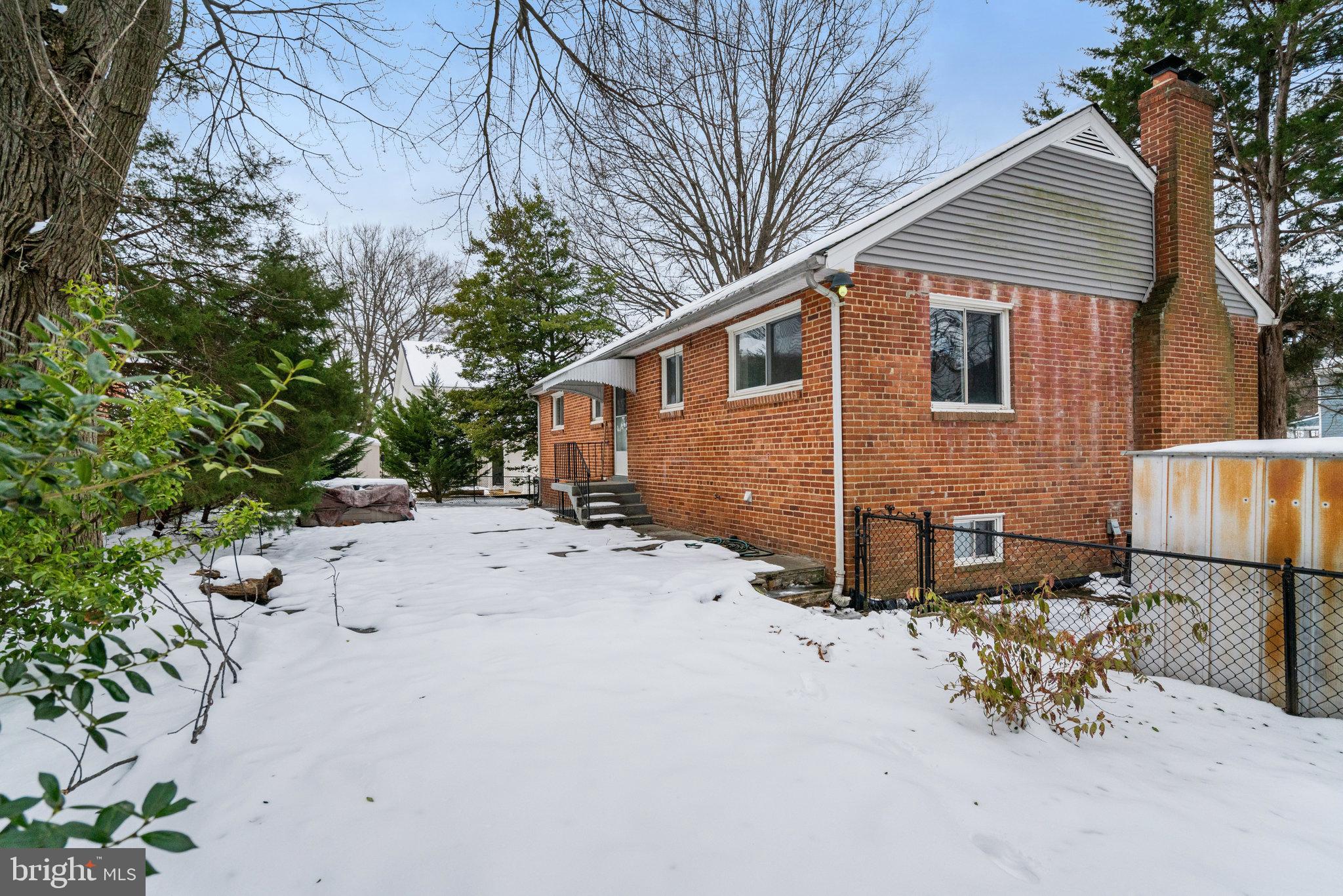 BERKSHIRE OAKWOOD - Residential