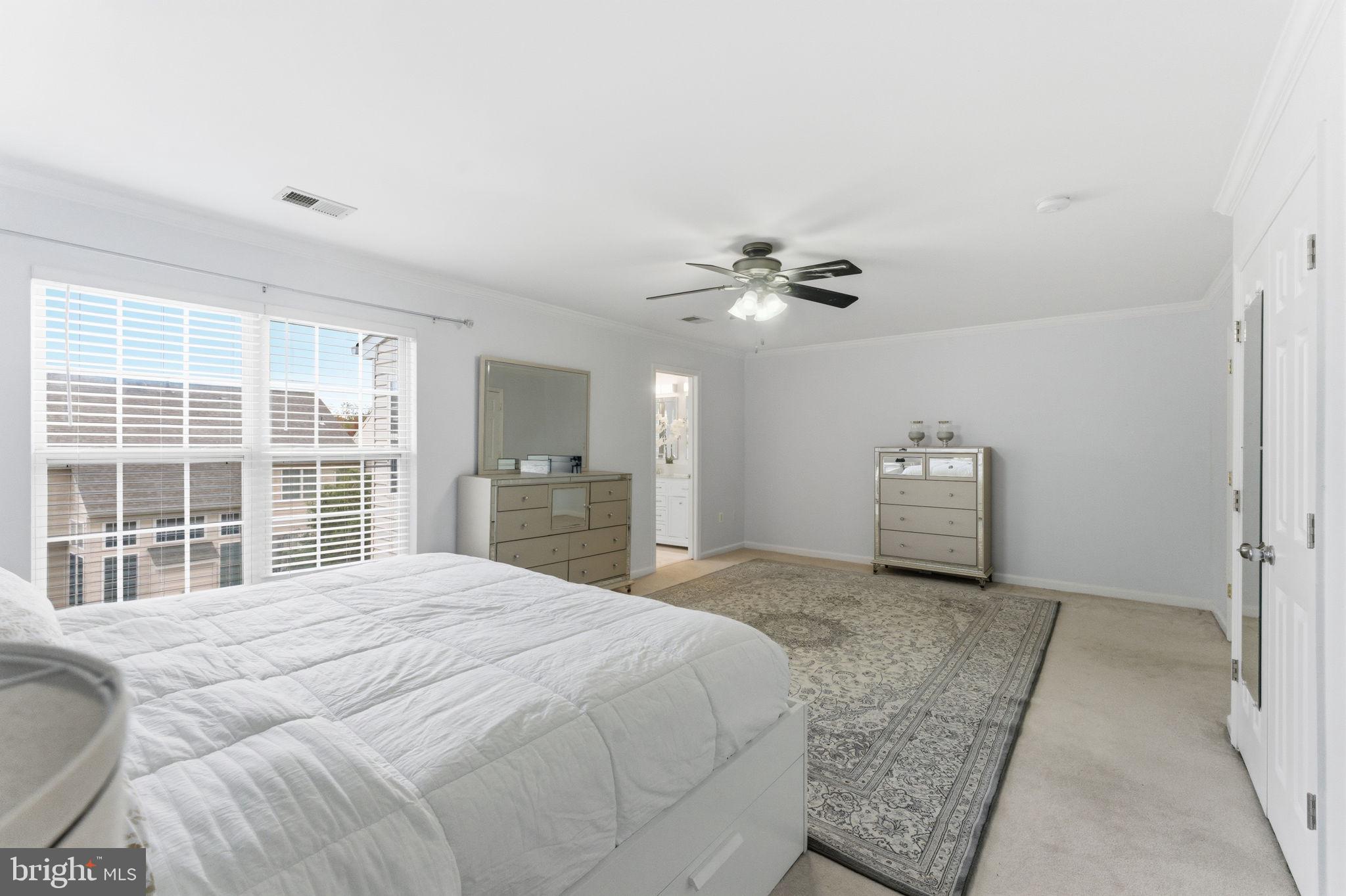 SOUTH RIDING - Residential