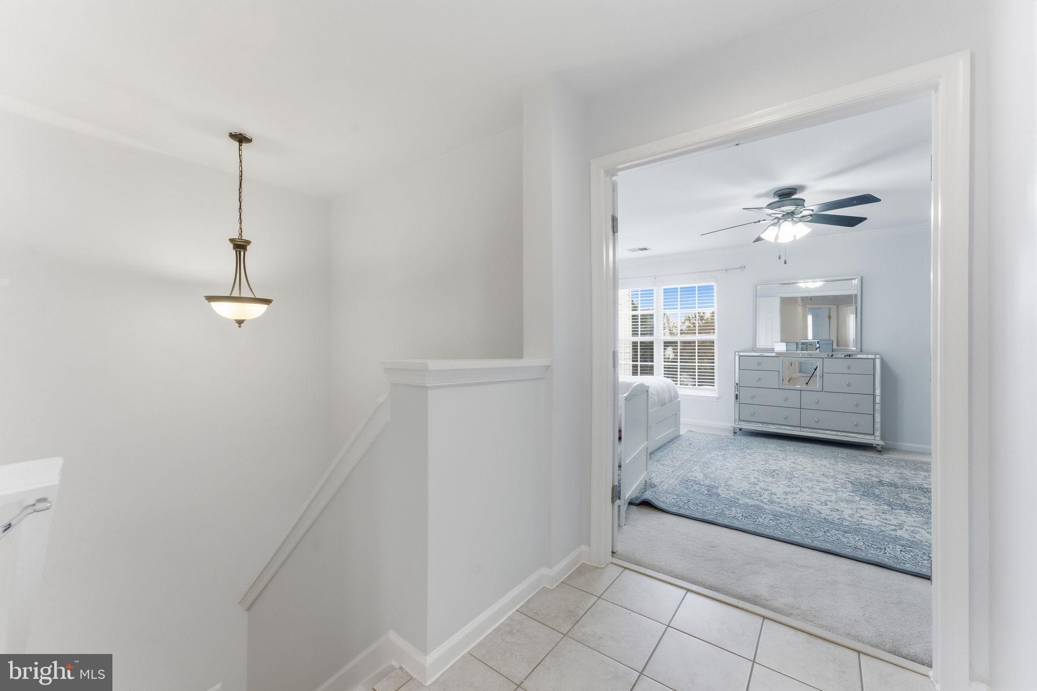 SOUTH RIDING - Residential