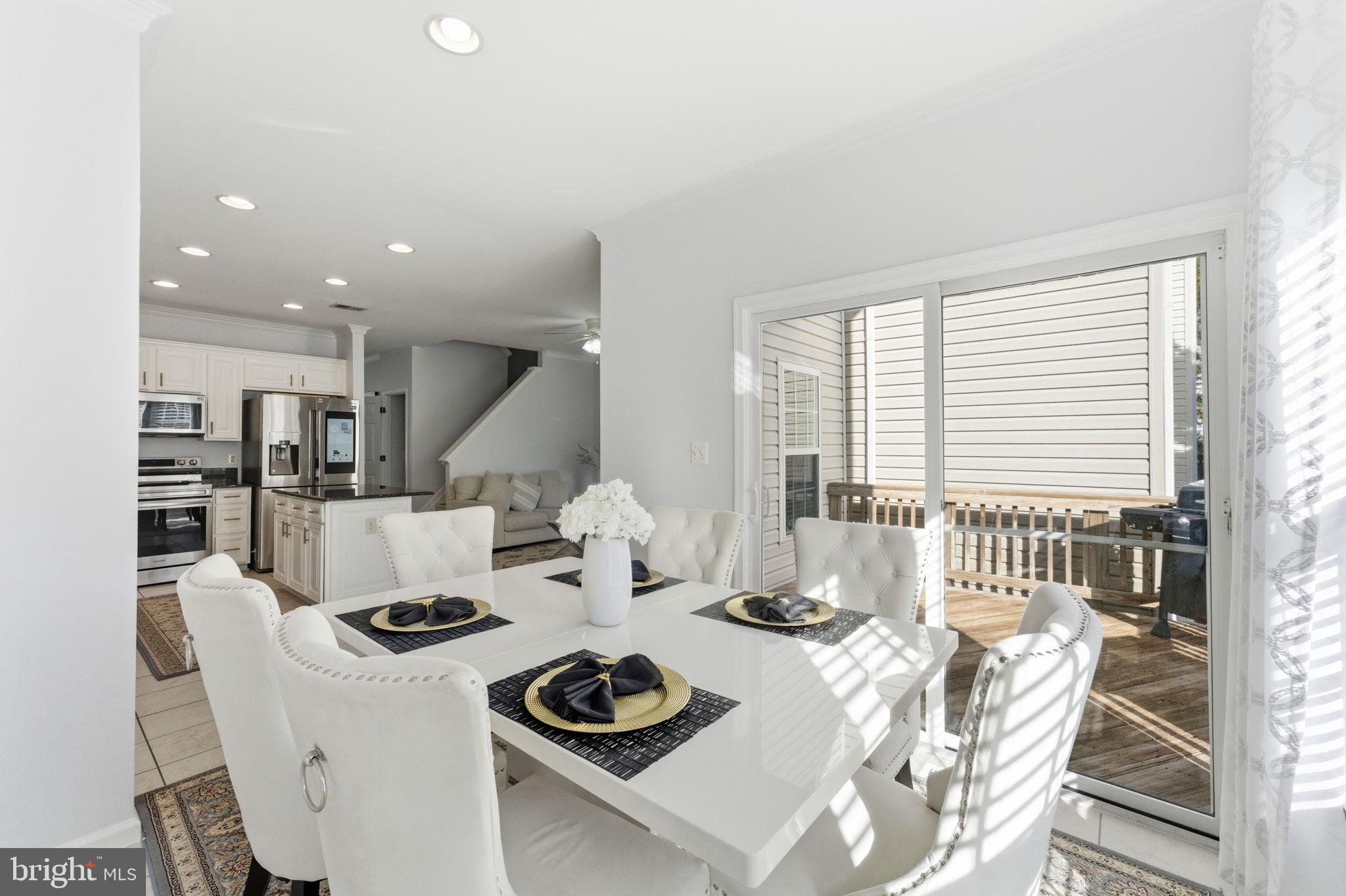 SOUTH RIDING - Residential