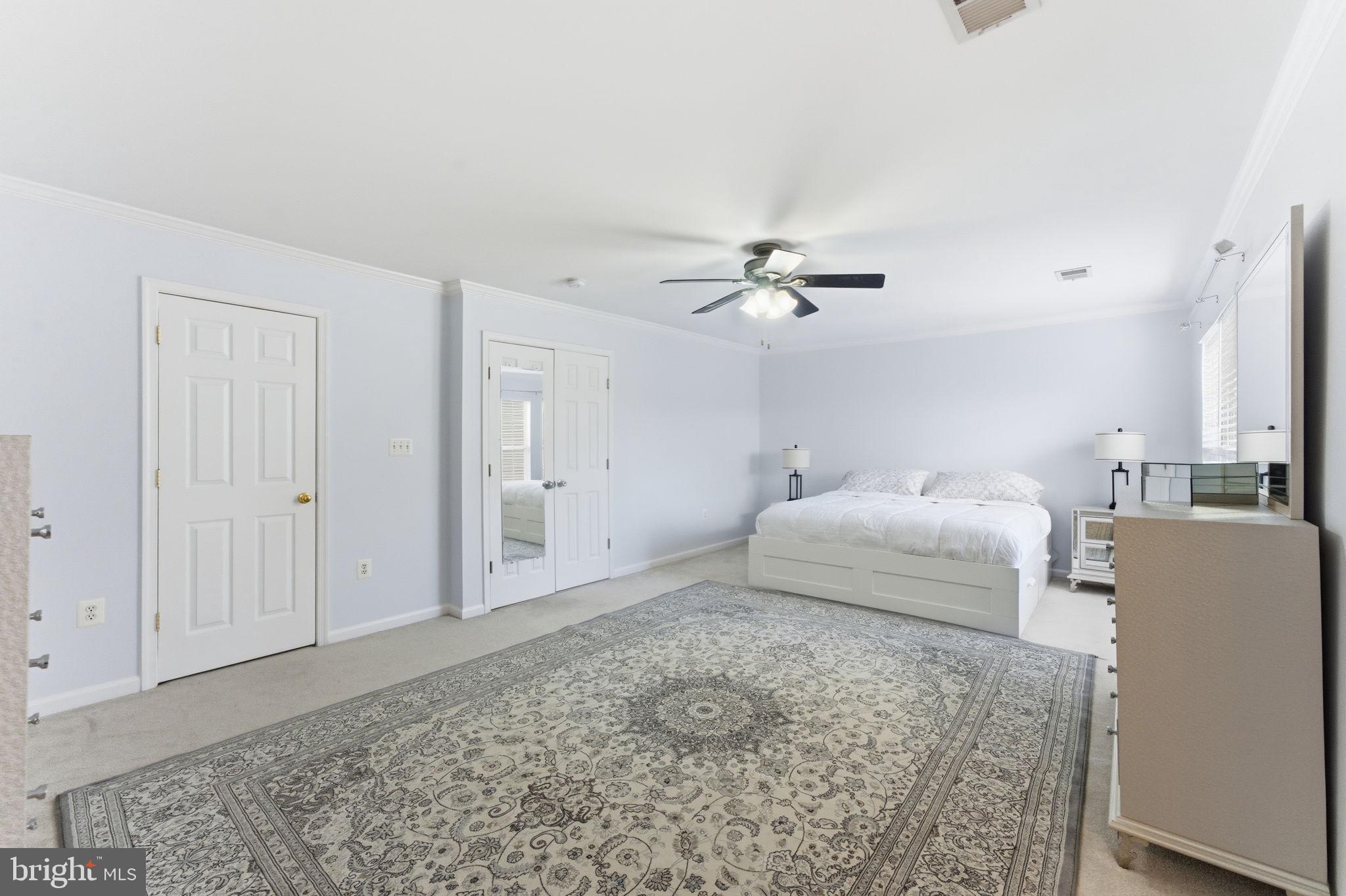 SOUTH RIDING - Residential