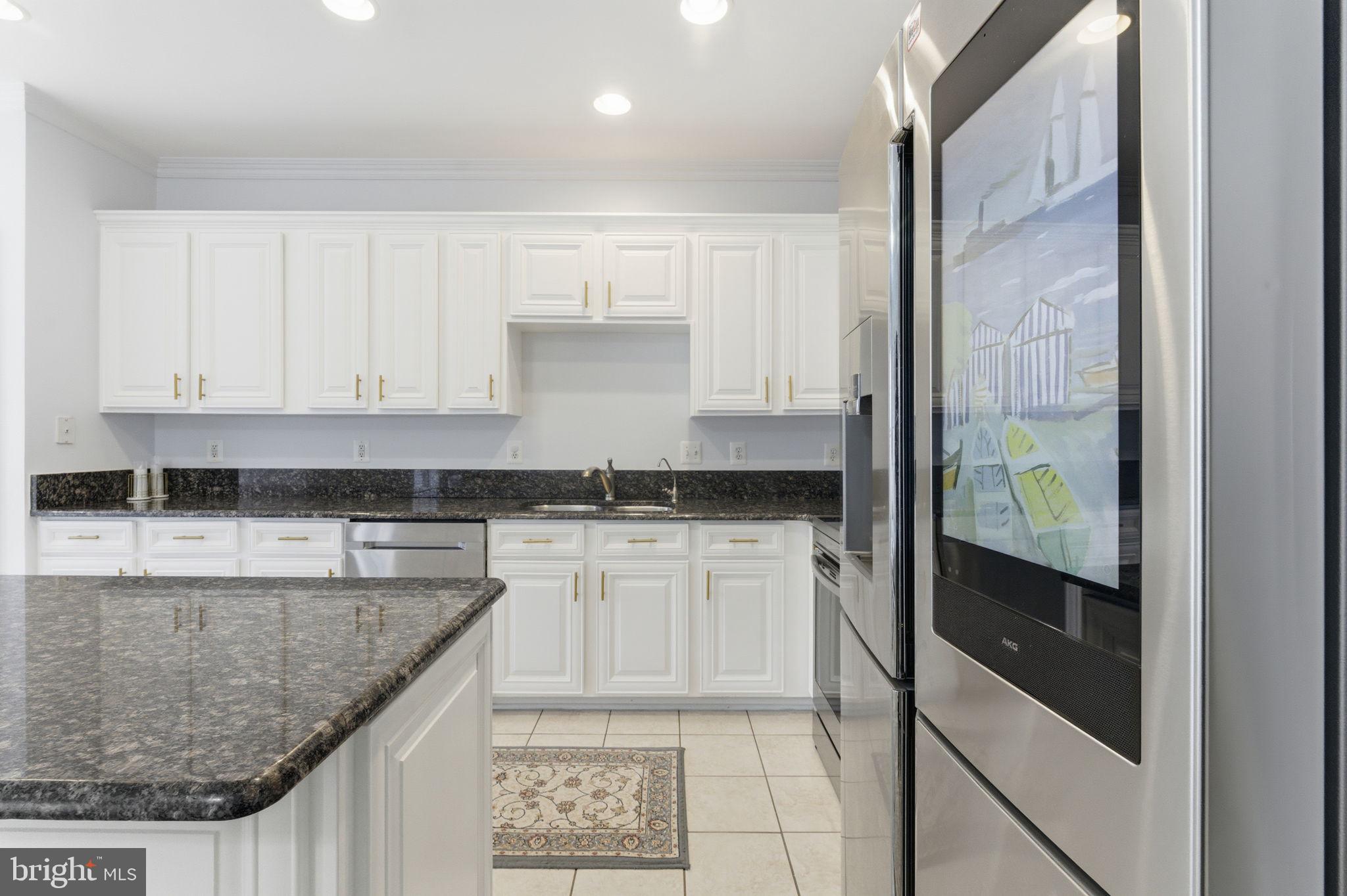 SOUTH RIDING - Residential