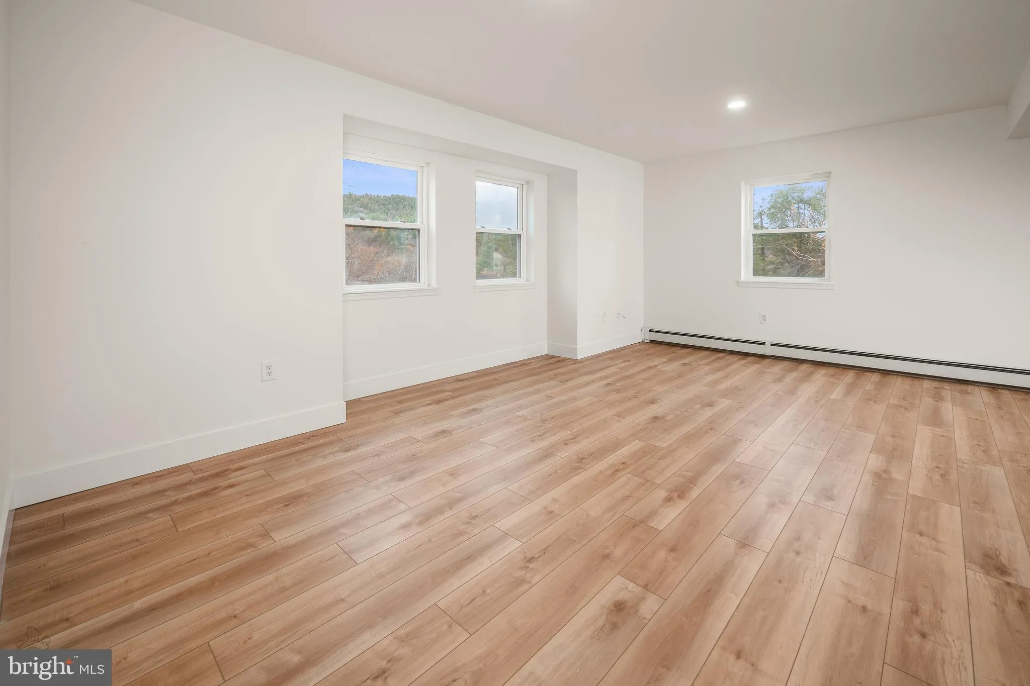 Kunkletown, Pennsylvania 18058, United States, 3 Bedrooms Bedrooms, ,3 BathroomsBathrooms,Residential,Coming Soon,234589