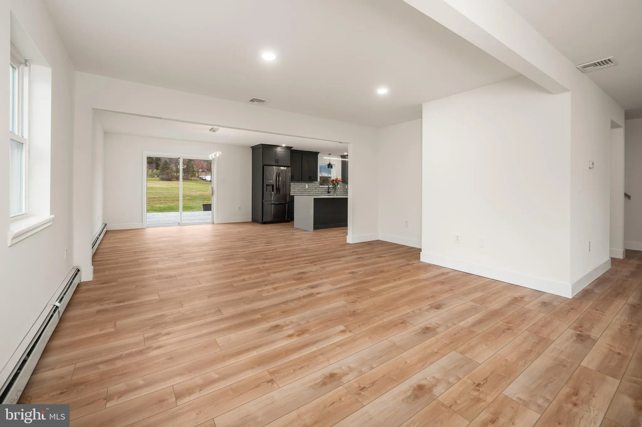 Kunkletown, Pennsylvania 18058, United States, 3 Bedrooms Bedrooms, ,3 BathroomsBathrooms,Residential,Coming Soon,234589