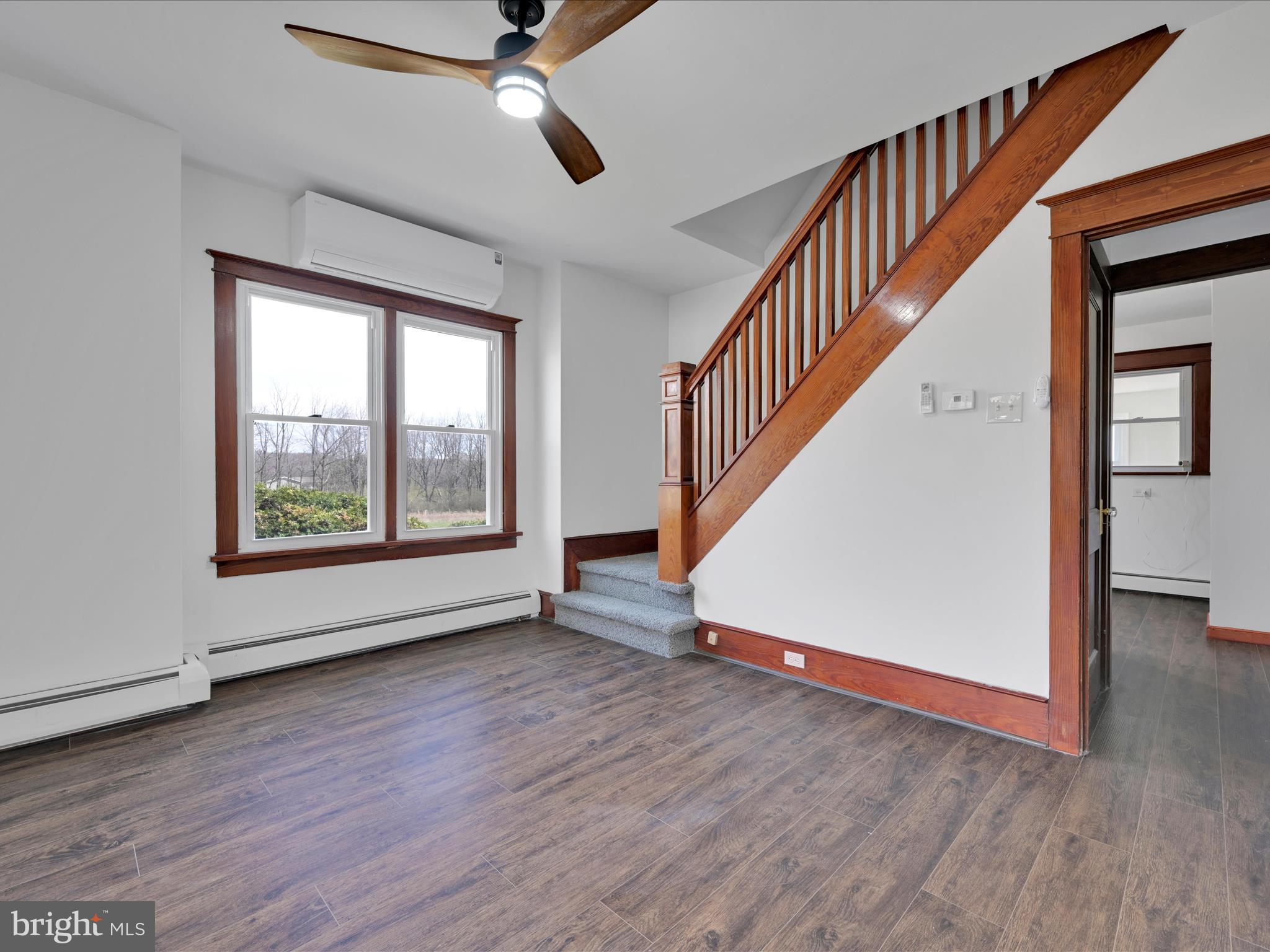 BARNESVILLE - Residential