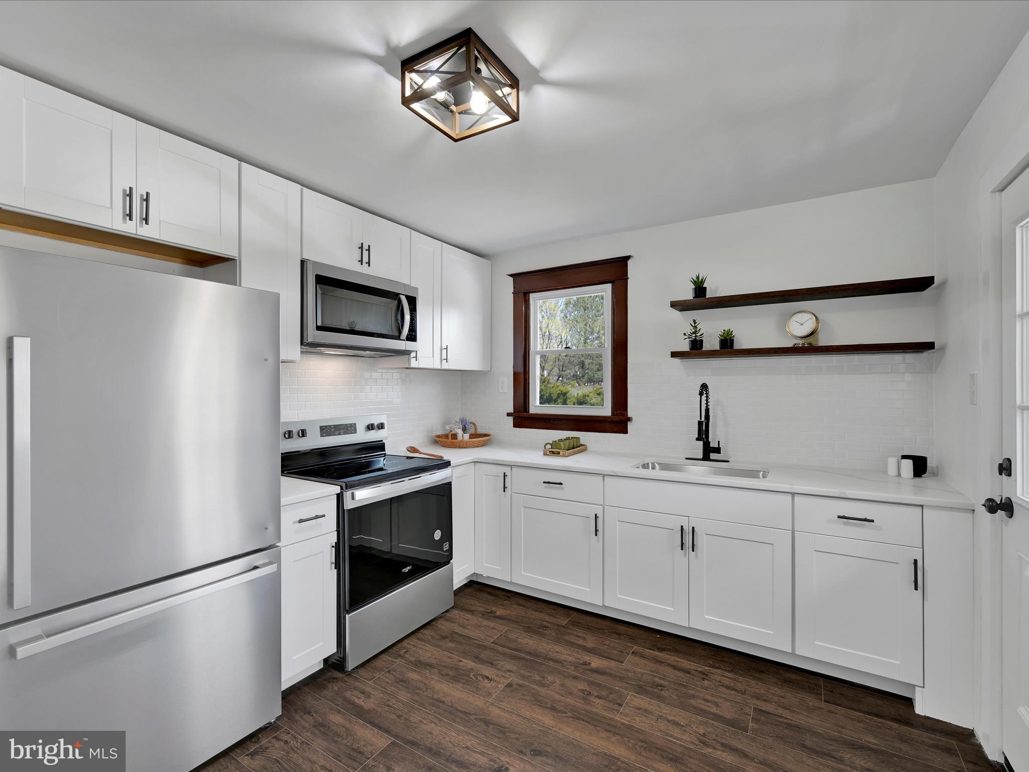 BARNESVILLE - Residential