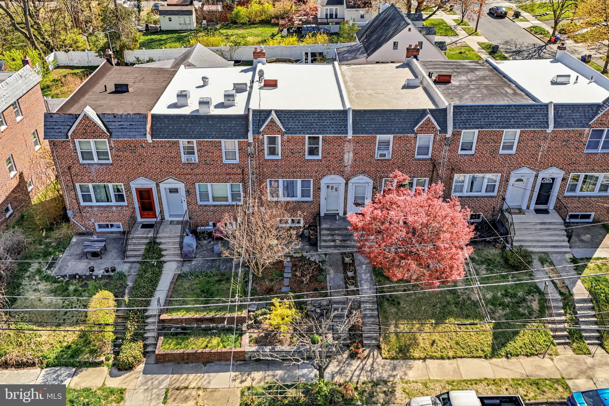 607 CEDAR AVENUE