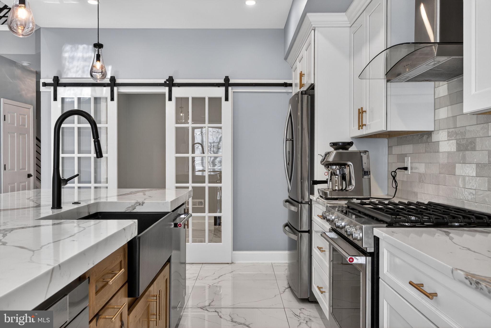 FIELDSTONE - Residential