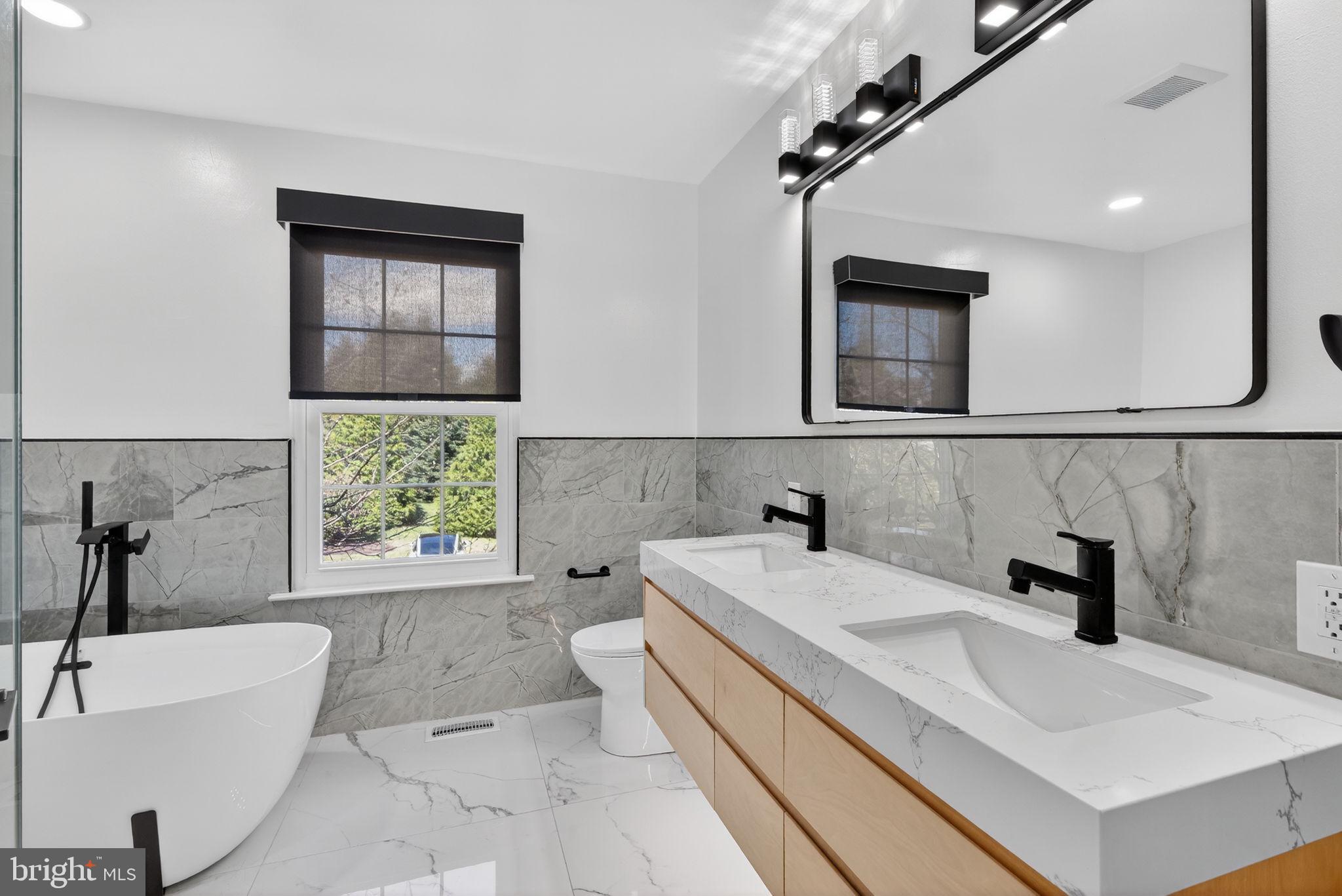 FIELDSTONE - Residential