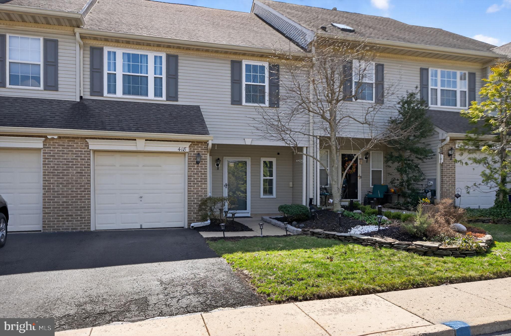 FIELDSTONE - Residential