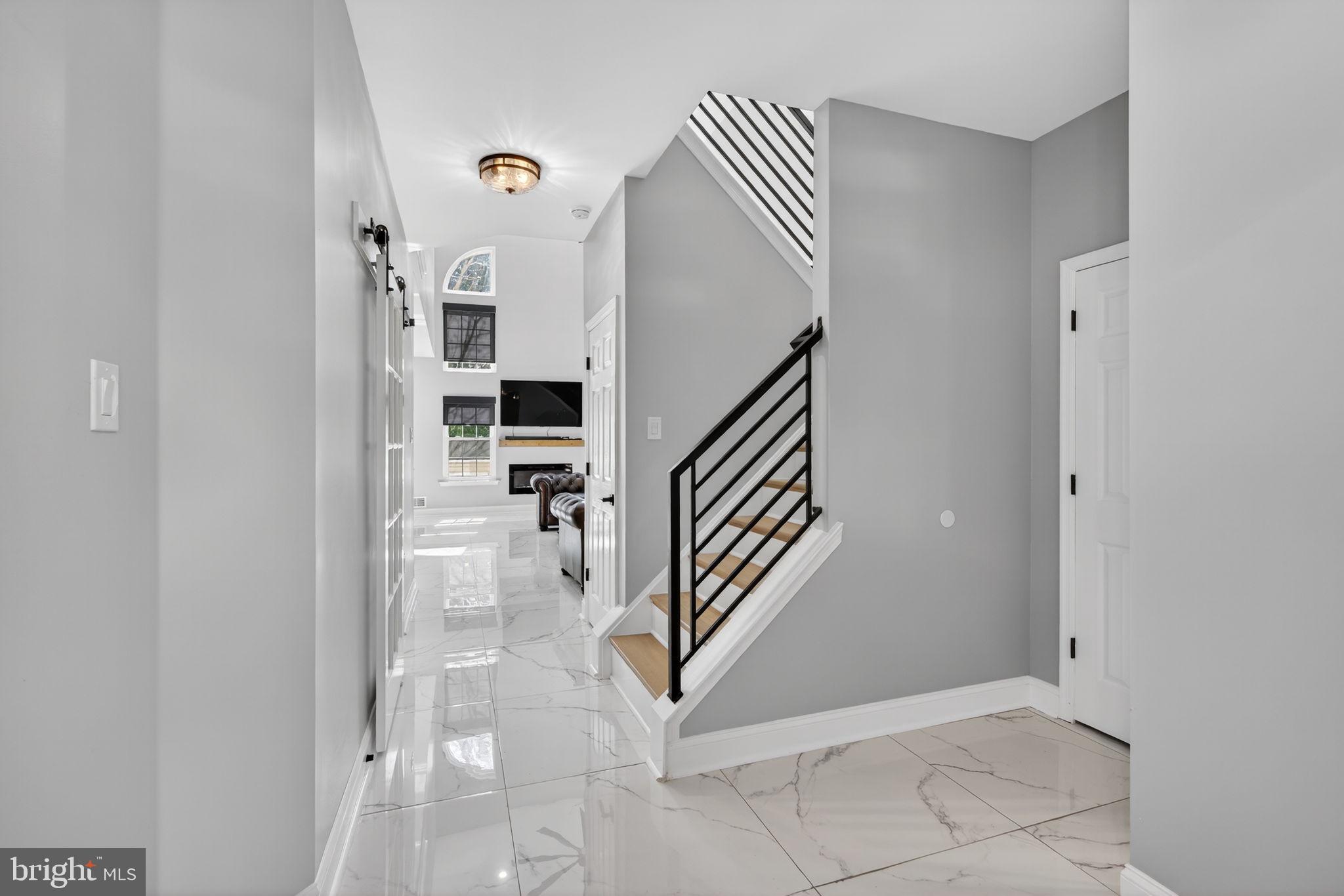 FIELDSTONE - Residential