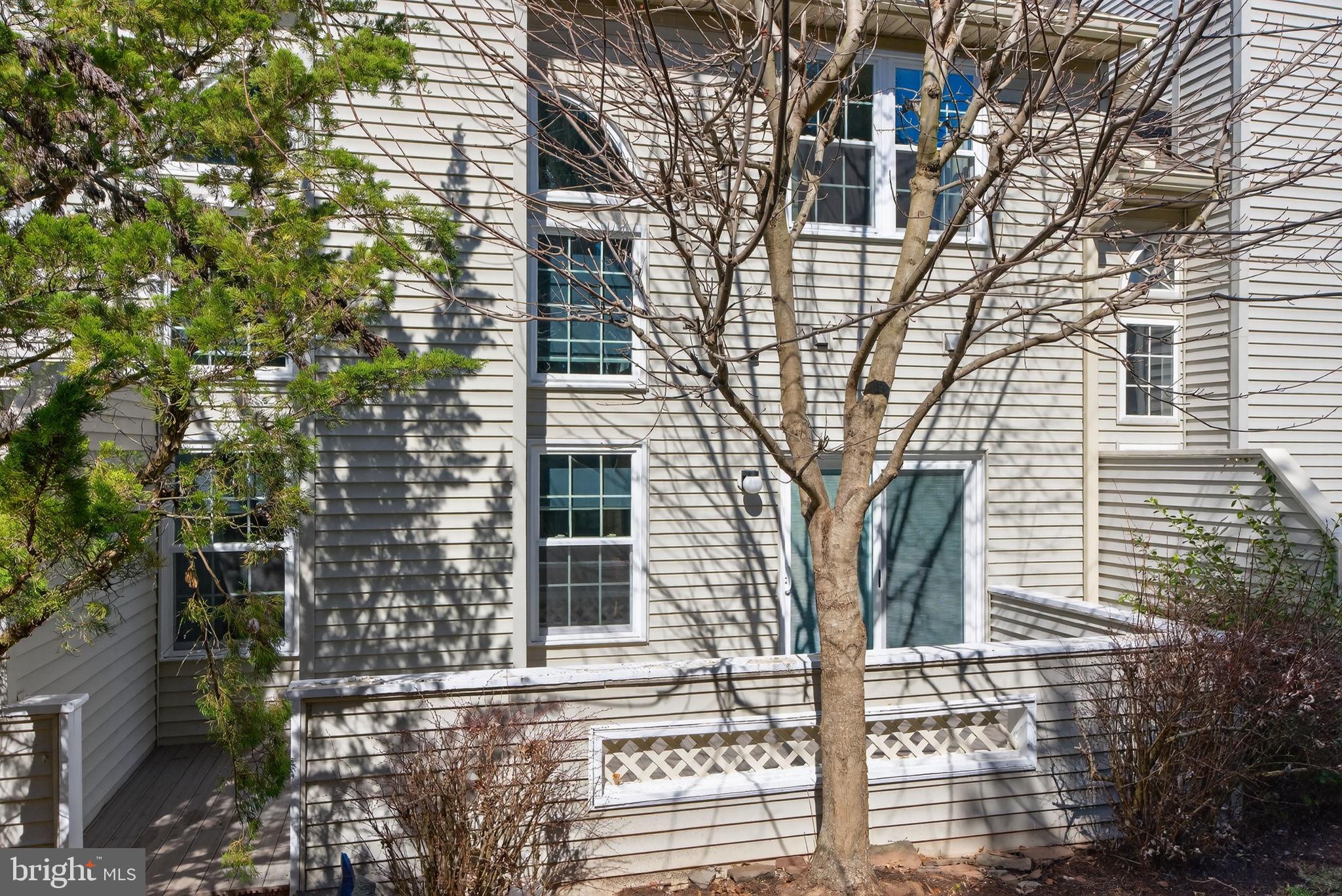 FIELDSTONE - Residential