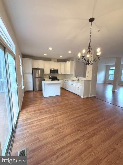 13318 KILMARNOCK TERRACE