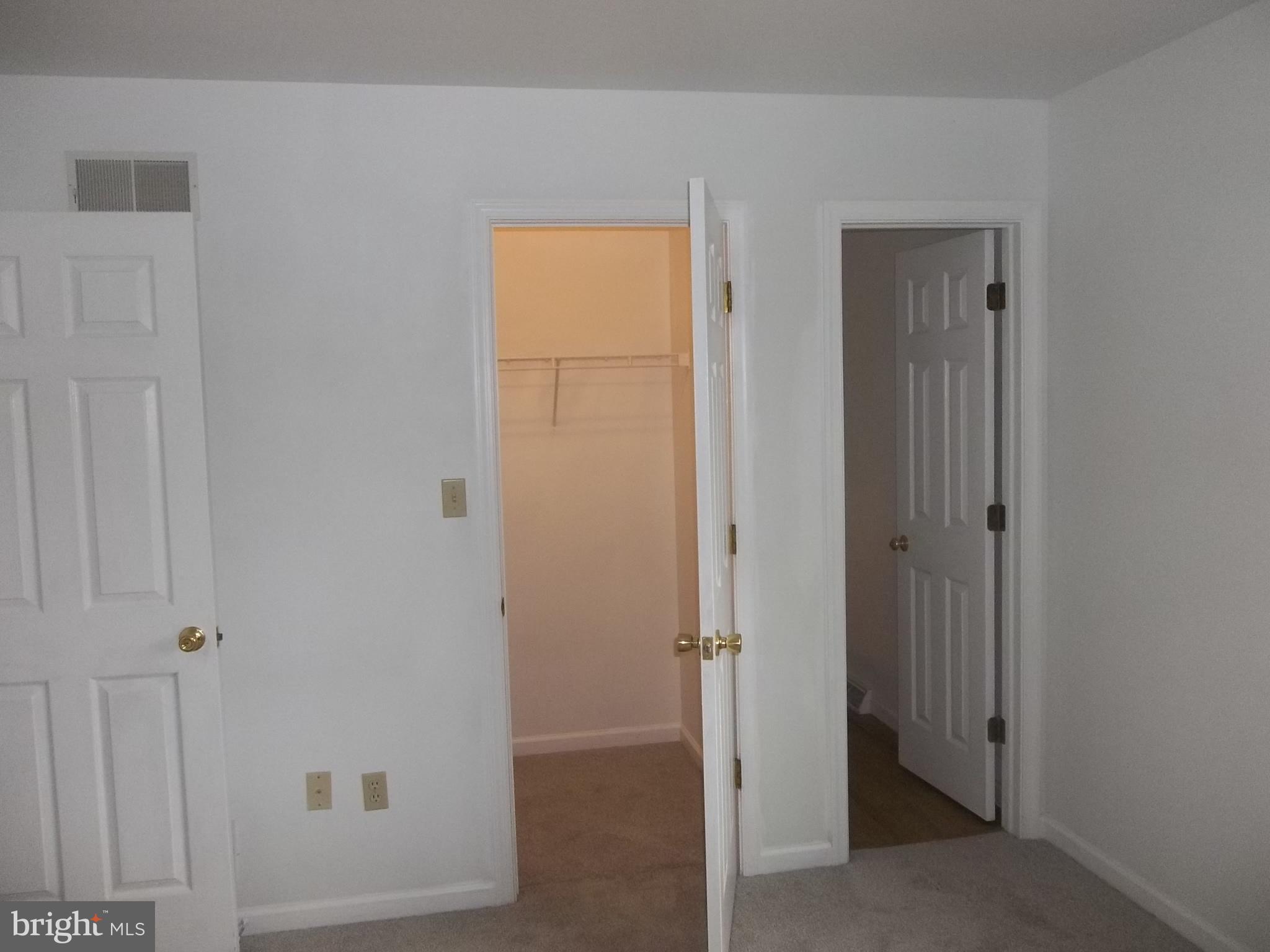SOUTH HILLS RUN - Residential