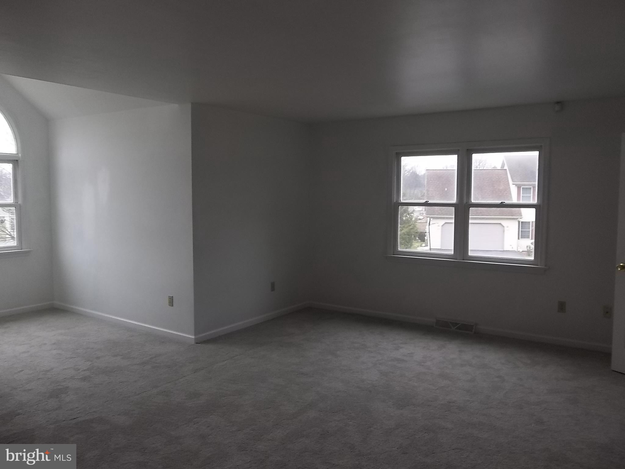 SOUTH HILLS RUN - Residential
