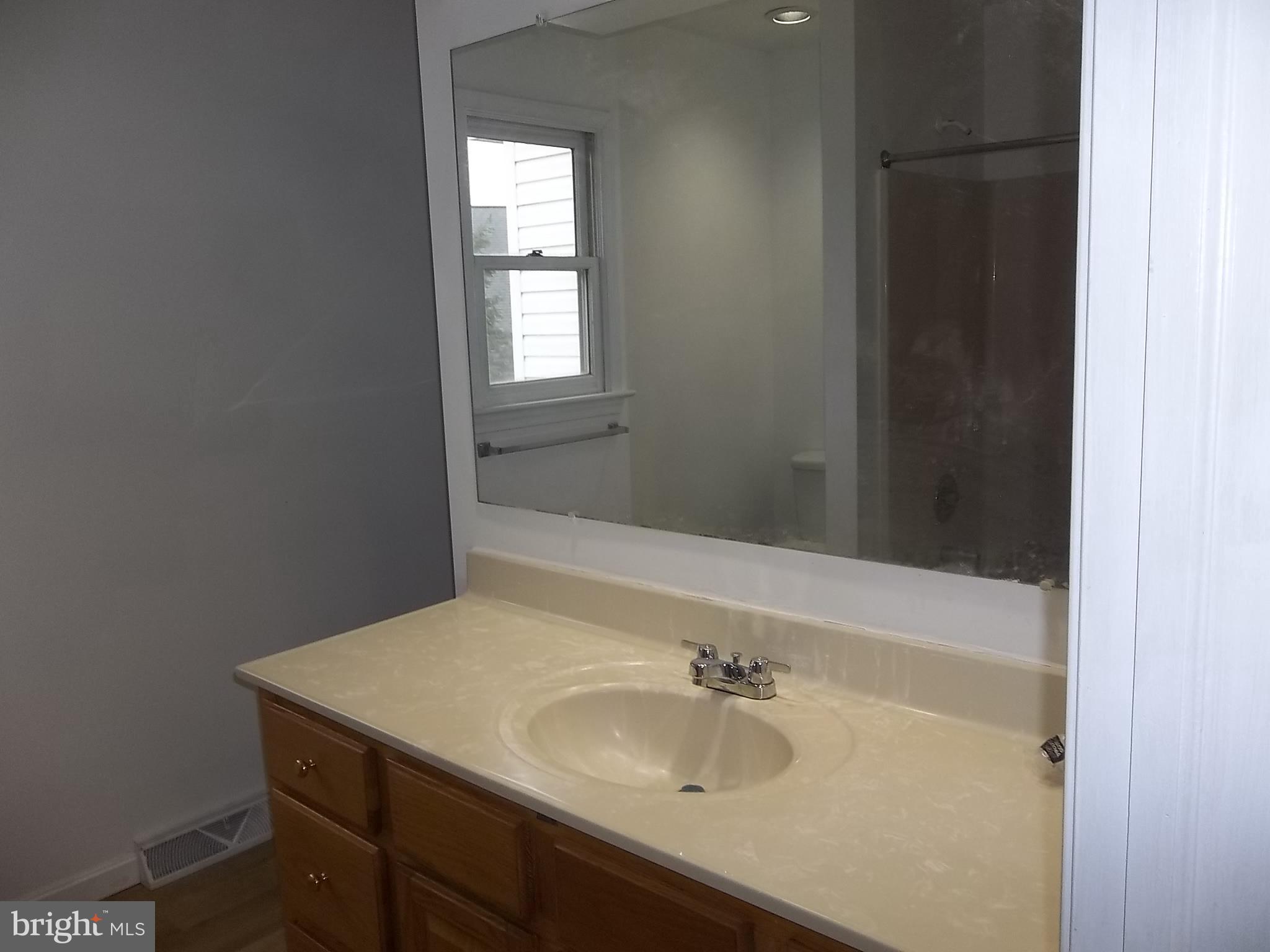 SOUTH HILLS RUN - Residential