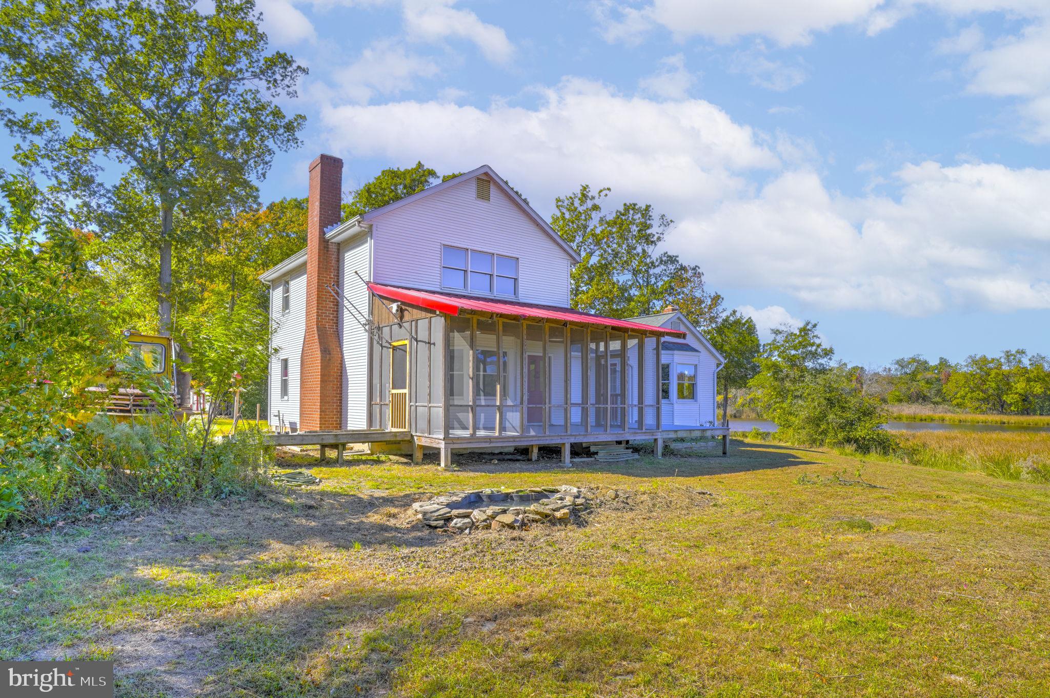 1650 CEDAR LANE
