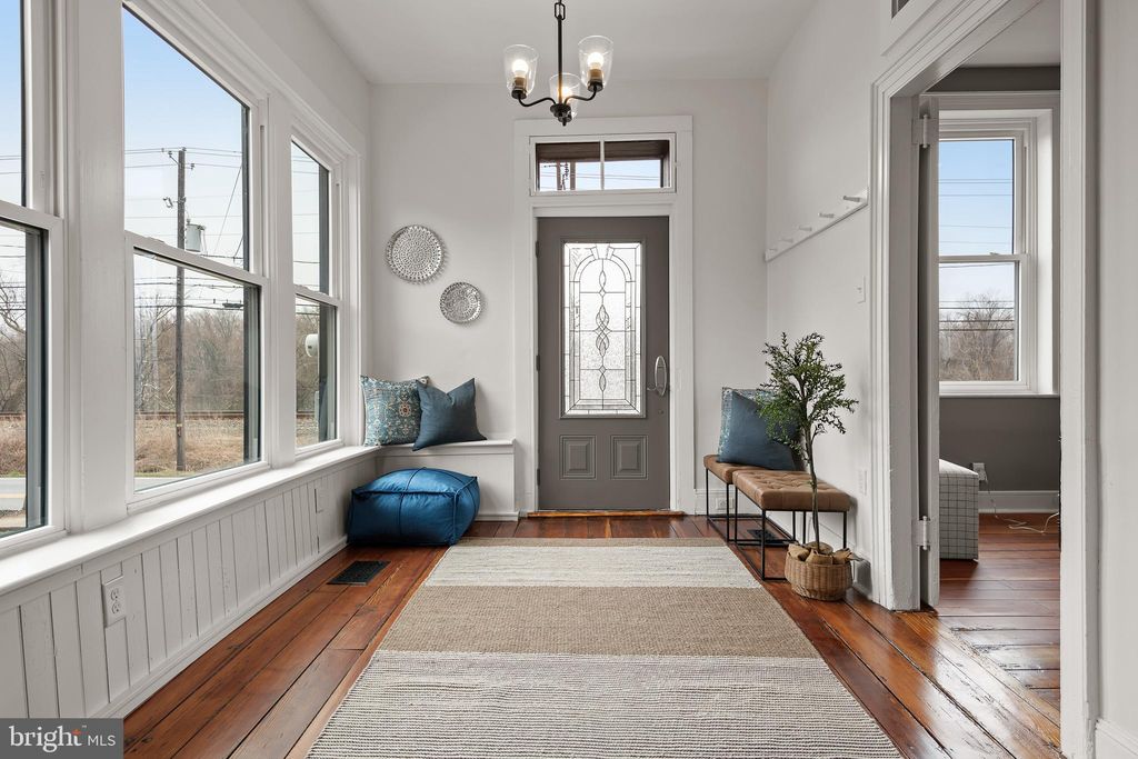 Photo of 1876 WATER ST, WASHINGTON BORO, PA 17582 (MLS # PALA2031984)