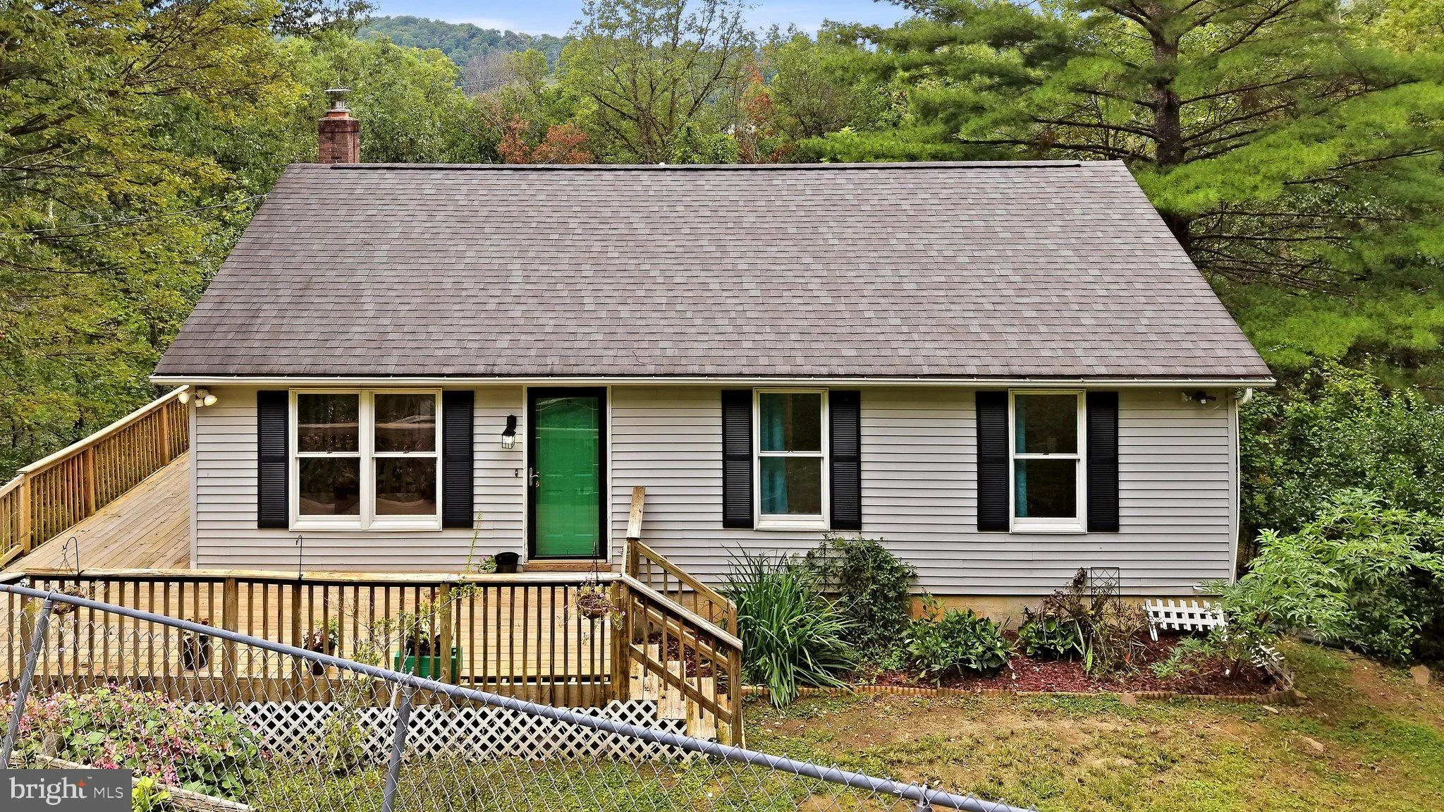 684 Grimes Golden Road