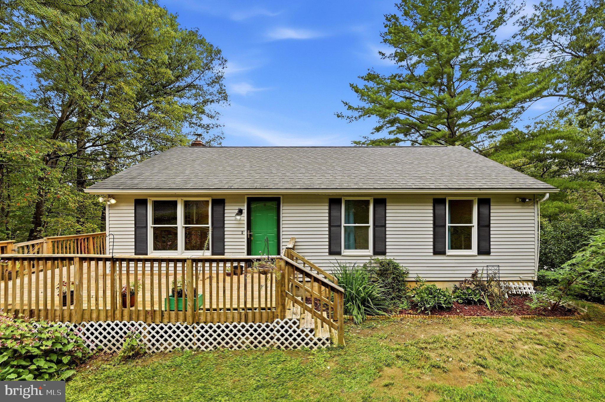 684 GRIMES GOLDEN ROAD