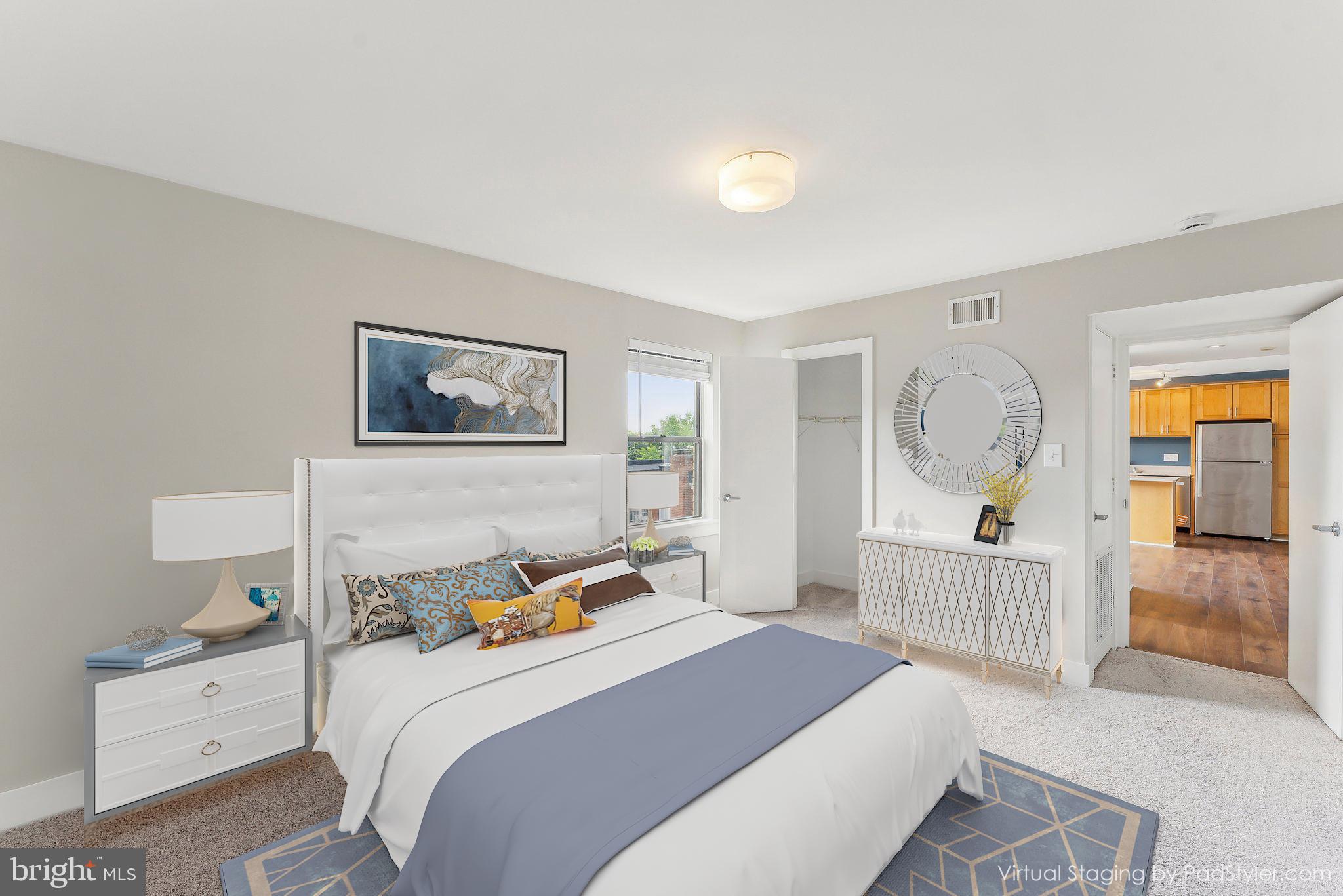 212 OAKWOOD STREET SE 318