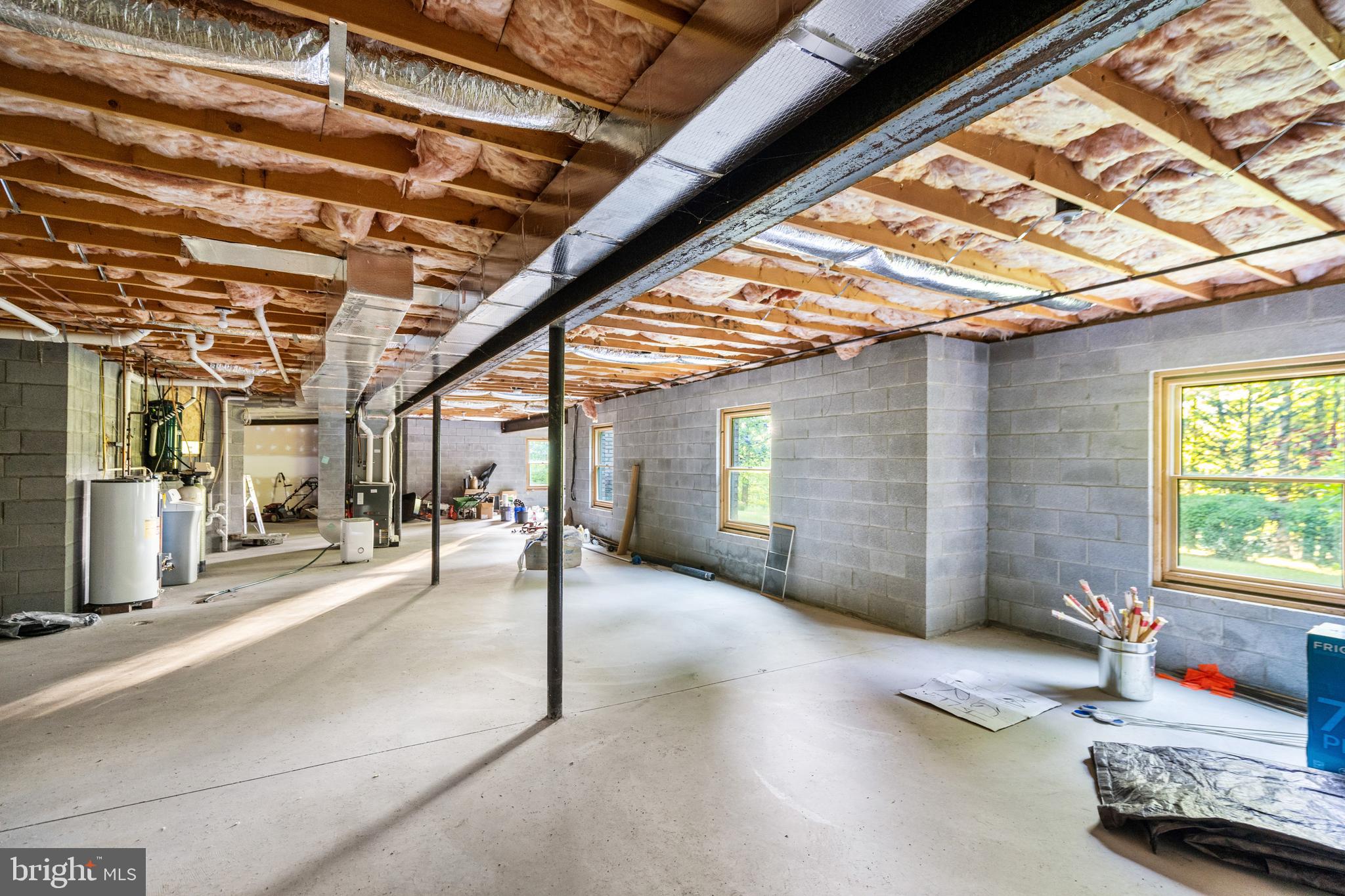 HILLCREST - Residential