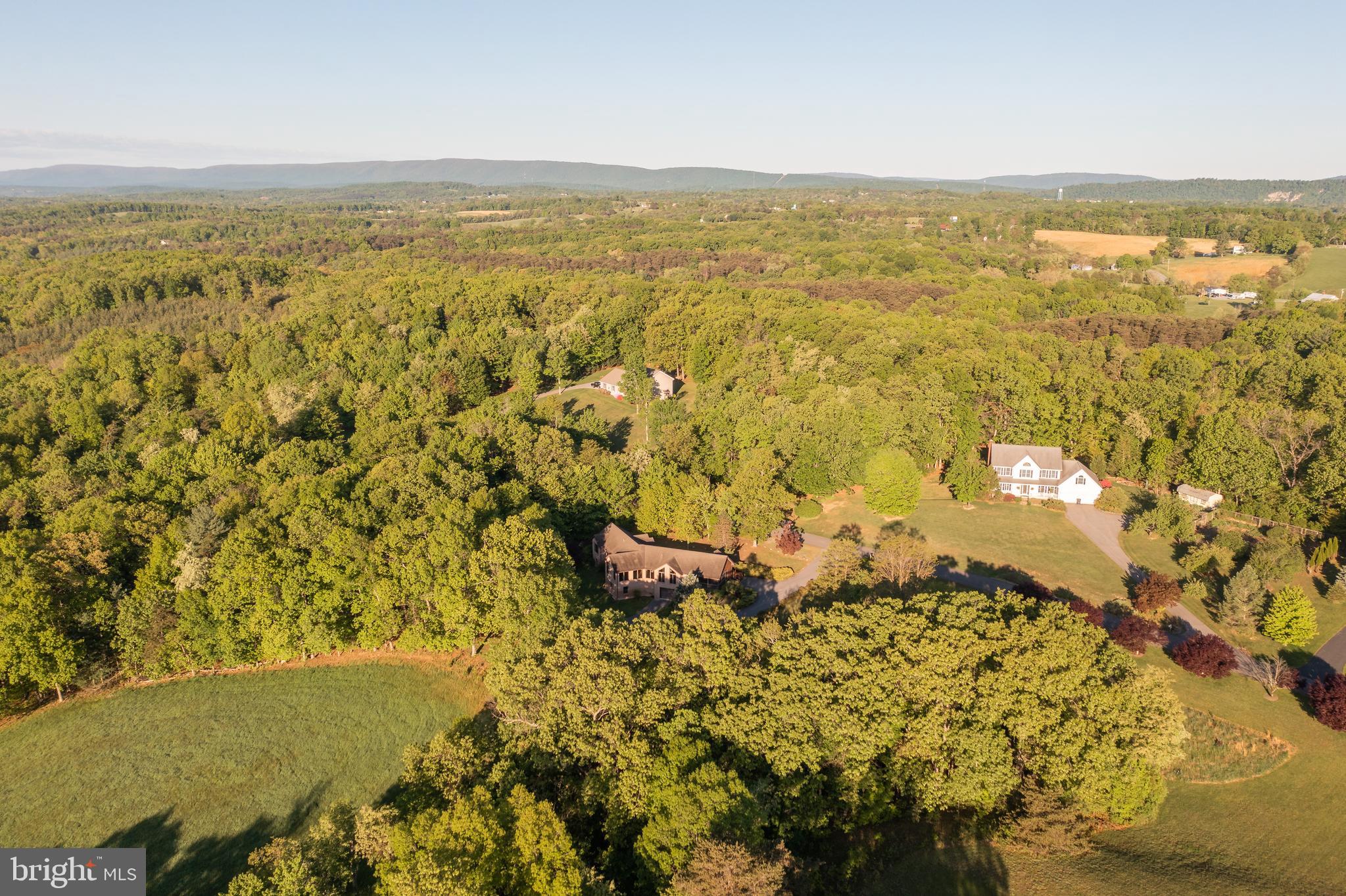 HILLCREST - Residential