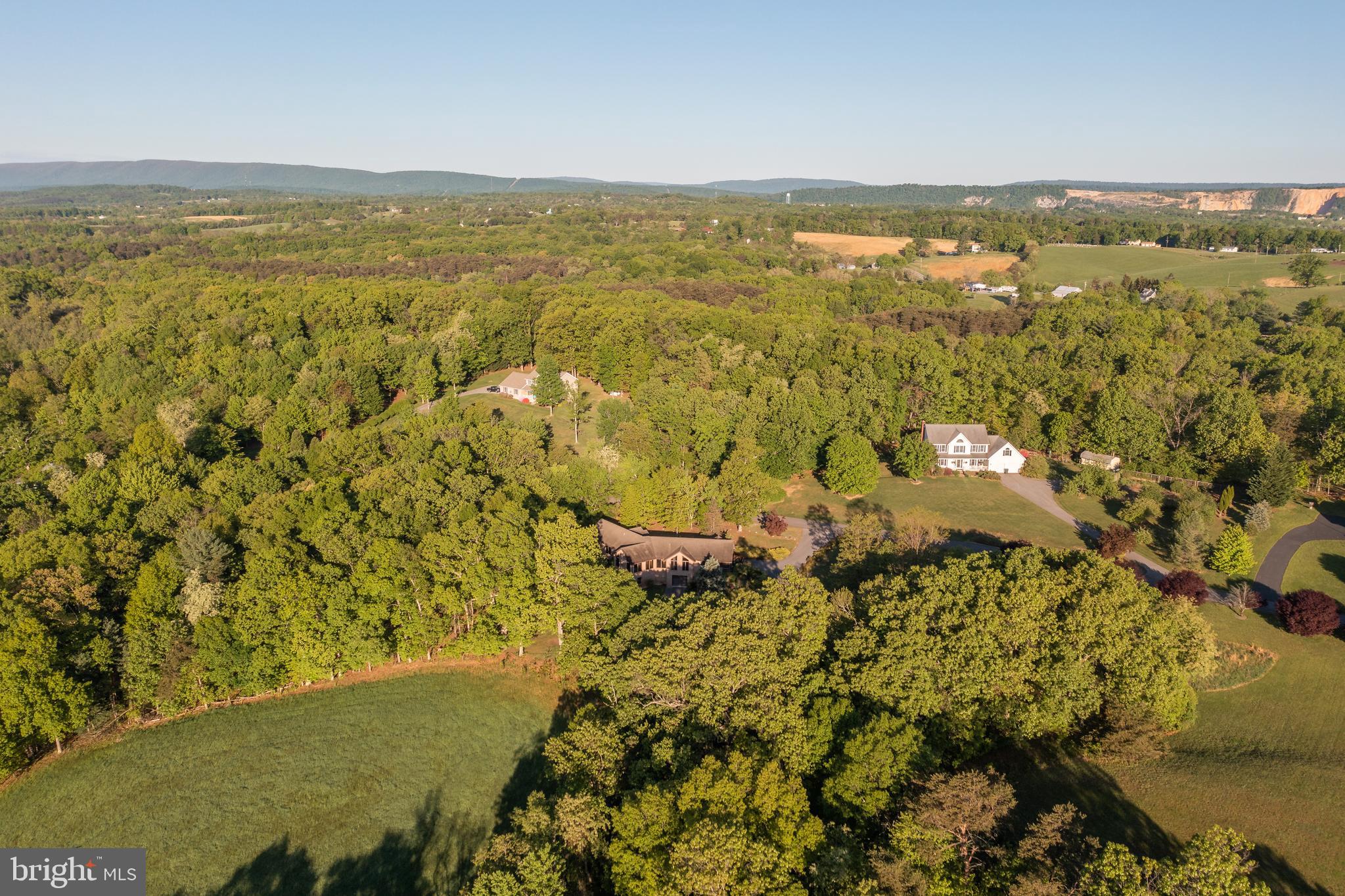 HILLCREST - Residential