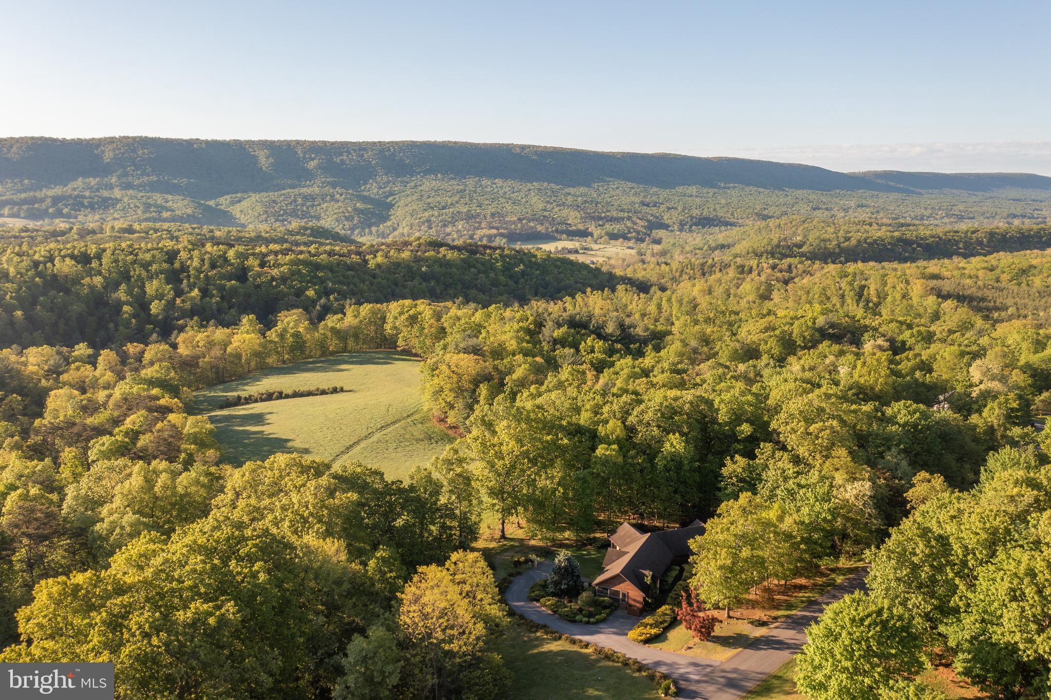 HILLCREST - Residential