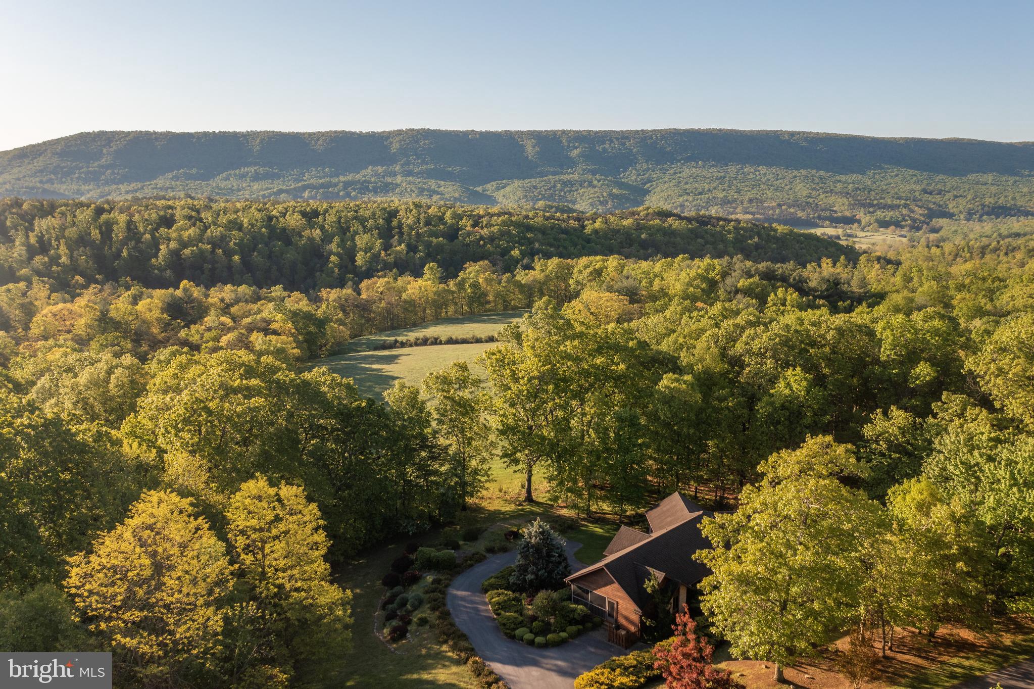 HILLCREST - Residential