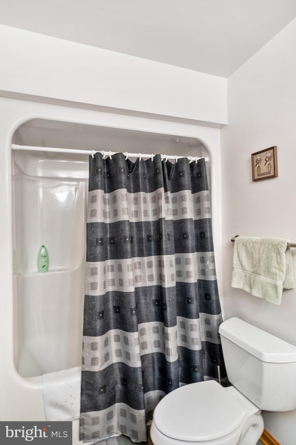 HILLCREST - Residential