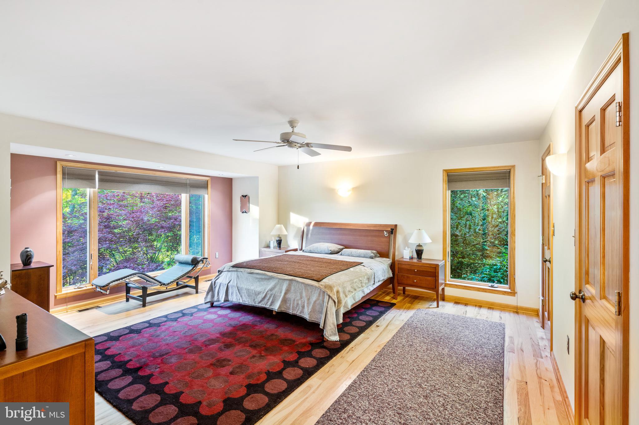 HILLCREST - Residential