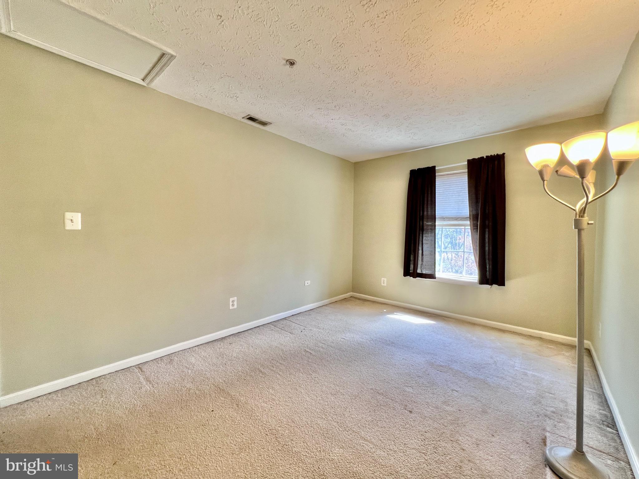 REISTERSTOWN VILLAGE - Residential