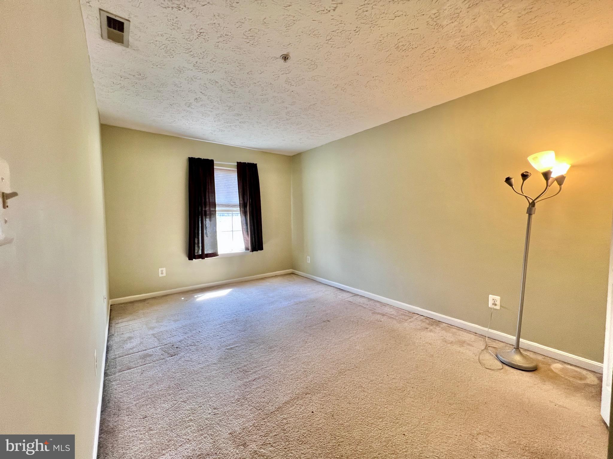 REISTERSTOWN VILLAGE - Residential