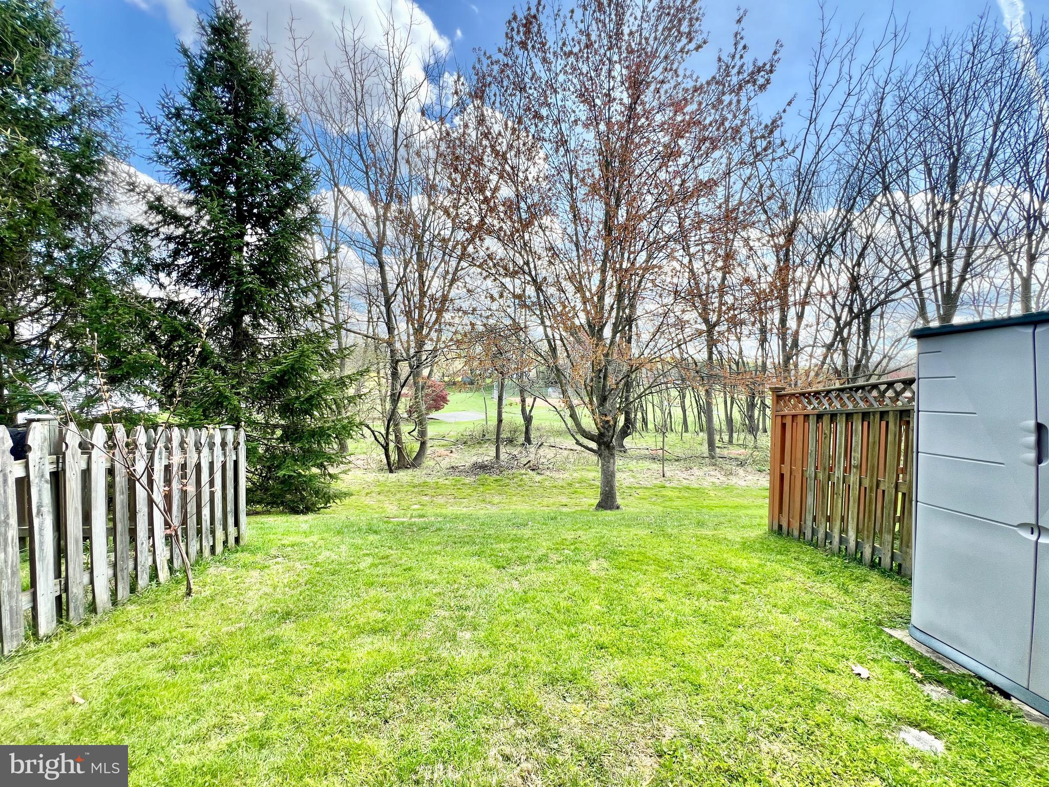 REISTERSTOWN VILLAGE - Residential