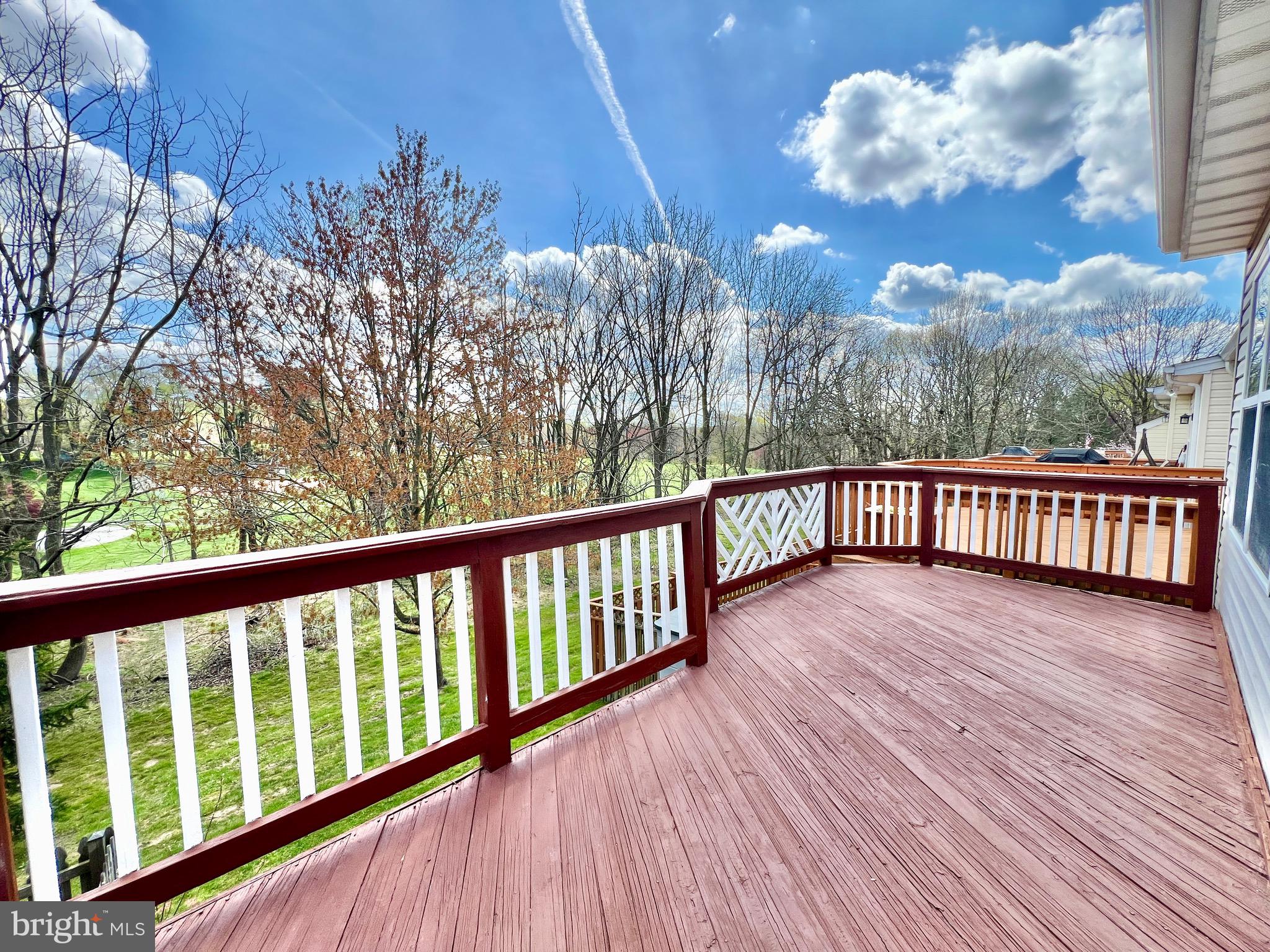 REISTERSTOWN VILLAGE - Residential